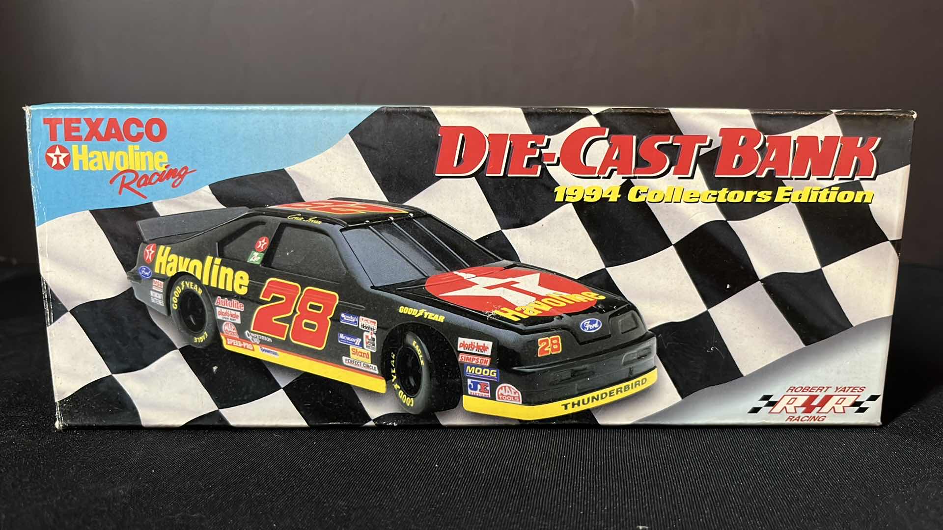 Photo 2 of RACING COLLECTIBLES TEXACO HAVOLINE RACING DIE-CAST BANK W KEY, 1994 FORD THUNDERBIRD COLLECTORS EDITION (STOCK NO 249401121-2)