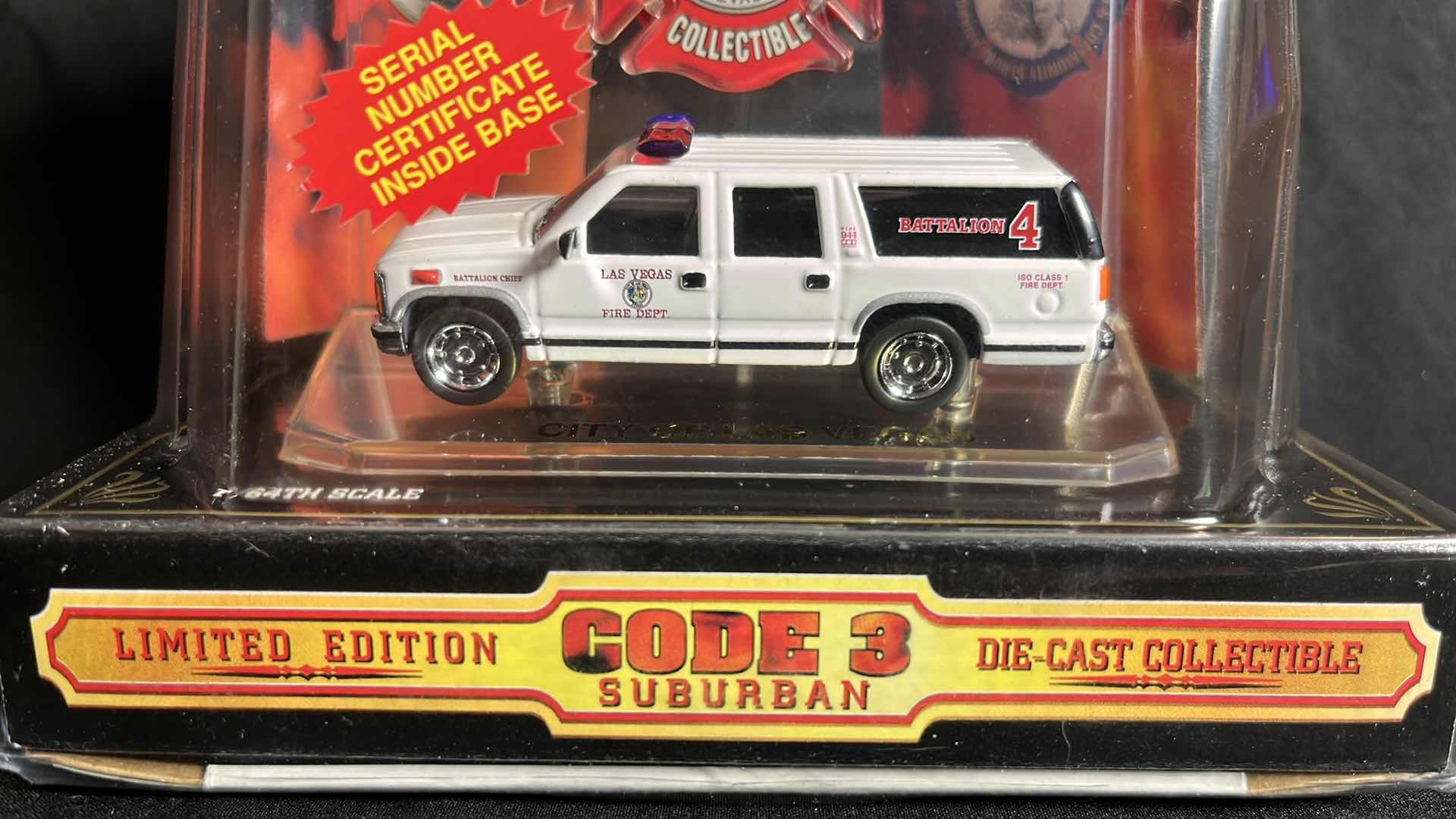 Photo 2 of CODE 3 COLLECTIBLES 1:64 DIE-CAST METAL 1998 GMC SUBURBAN CITY OF LAS VEGAS NEVADA FIRE DEPT (#12407)