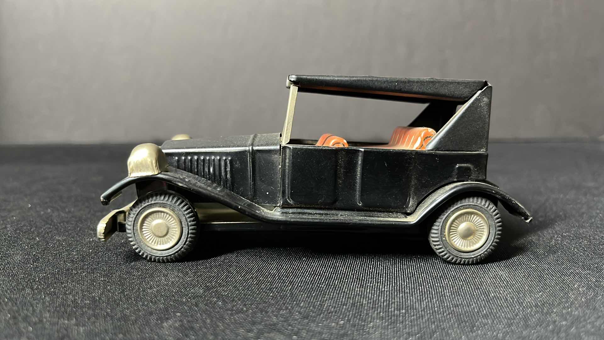 Photo 1 of LINEMAR TOYS VINTAGE BLACK METAL TOURING CAR, MADE IN JAPAN