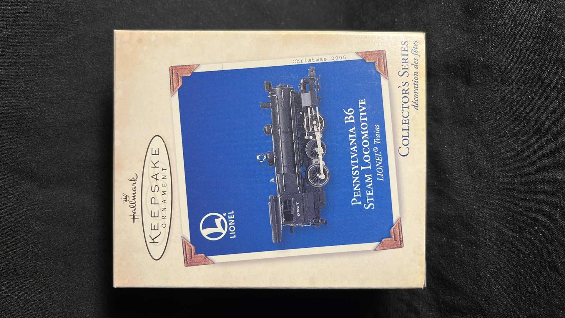 Photo 5 of HALLMARK LIONEL TRAIN DIE-CAST METAL KEEPSAKE ORNAMENTS 1939 HIAWATHA STEAM LOCOMOTIVE 2004 (#QX8454), PENNSYLVANIA B6 STEAM LOCOMOTIVE 2005 (#QX2052) & NO. 717 CABOOSE 2005 (#QX2122)