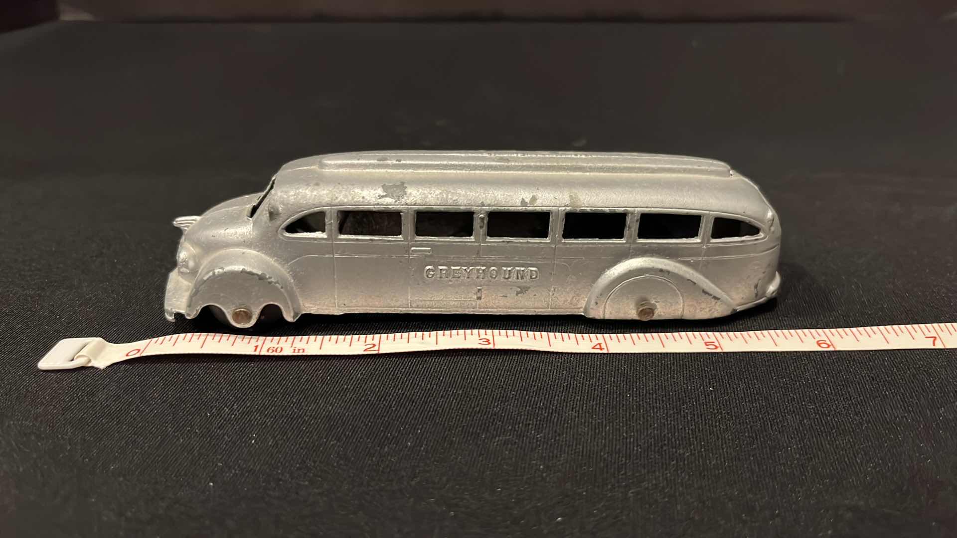 Photo 1 of ANTIQUE 1930’S TOOTSIE TOY METAL GREYHOUND BUS 5.75”