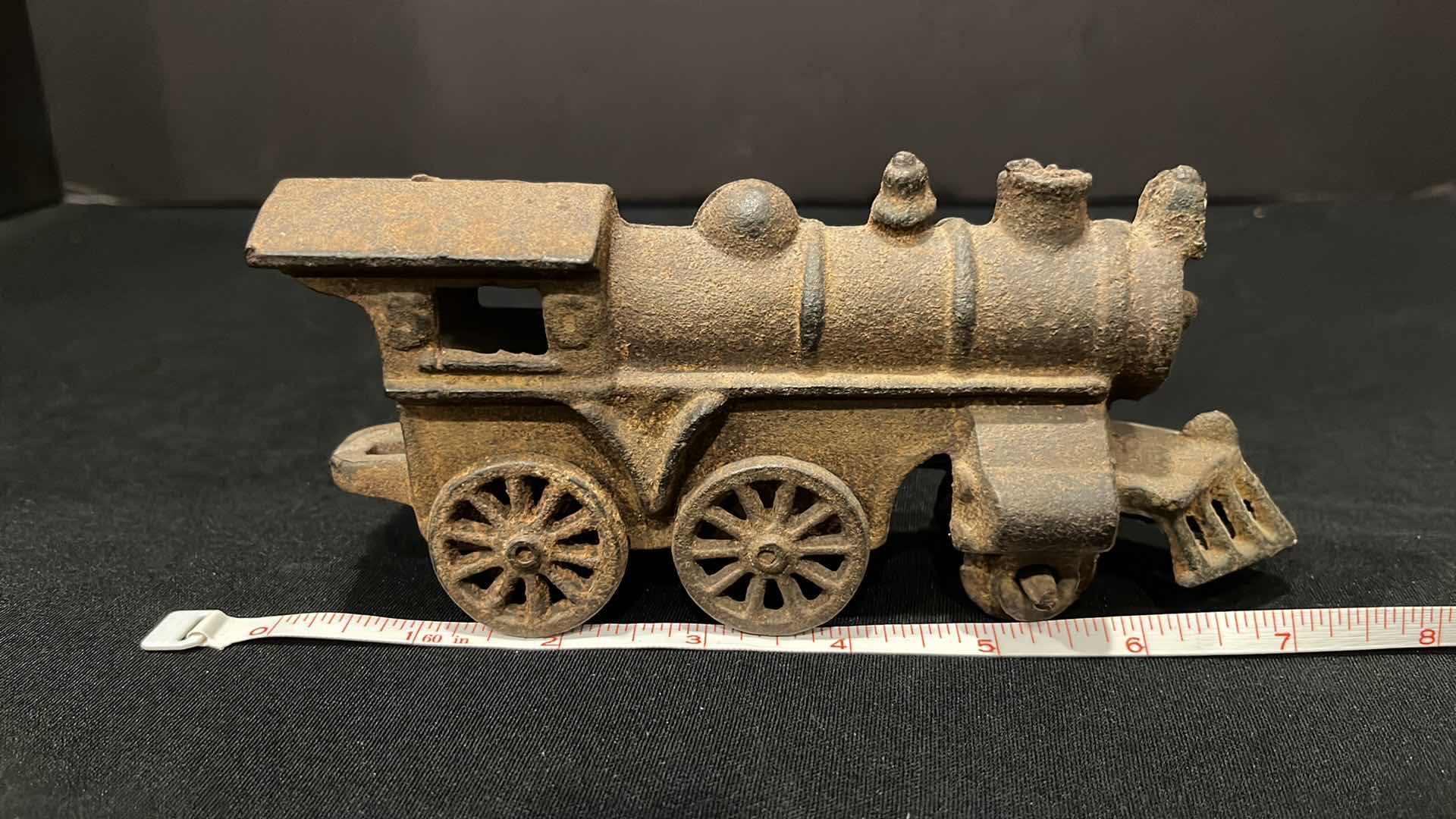 Photo 6 of ANTIQUE EARLY 1900’S CAST IRON TRAIN 7.25”