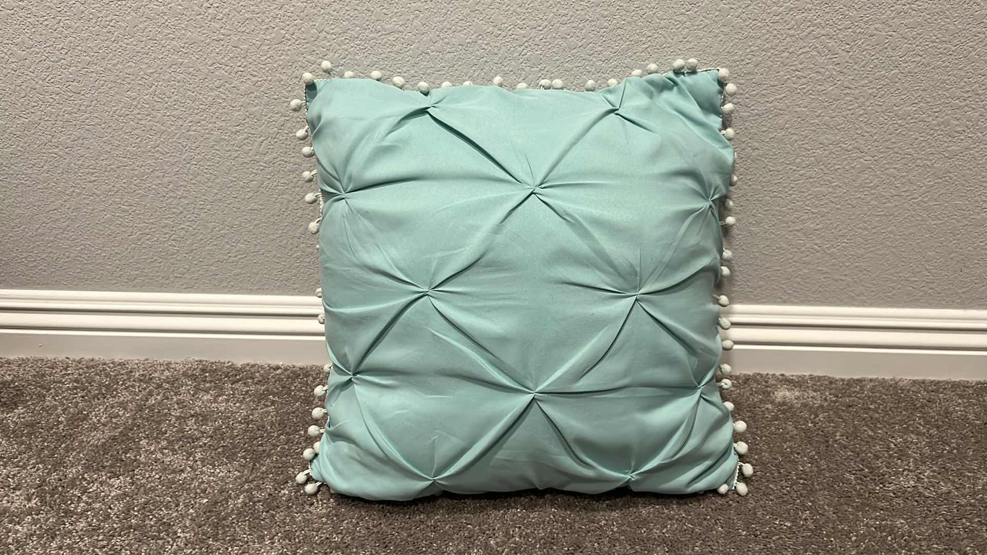 Photo 3 of 3-TEAL THROW PILLOWS