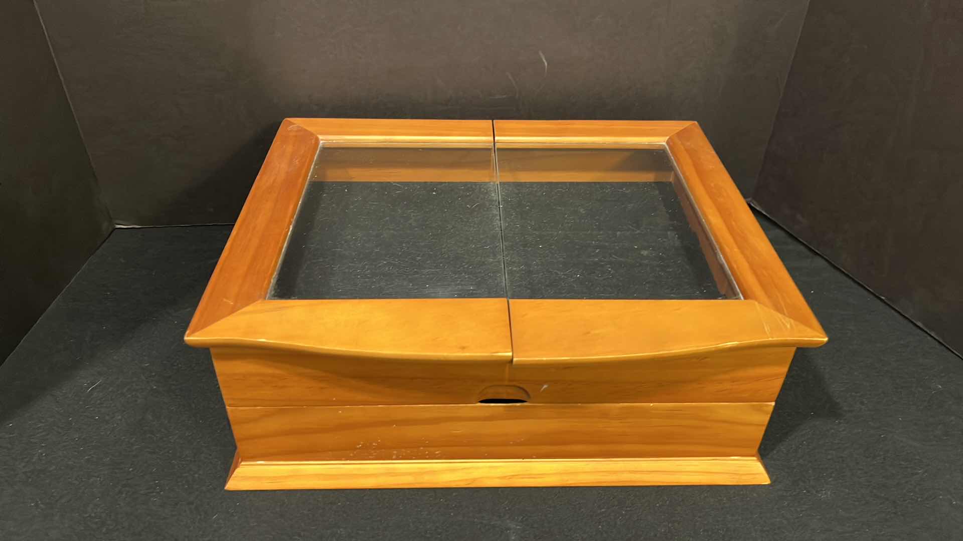 Photo 2 of WOODEN GLASS TOP JEWELRY BOX 10.75”X 14” H5”