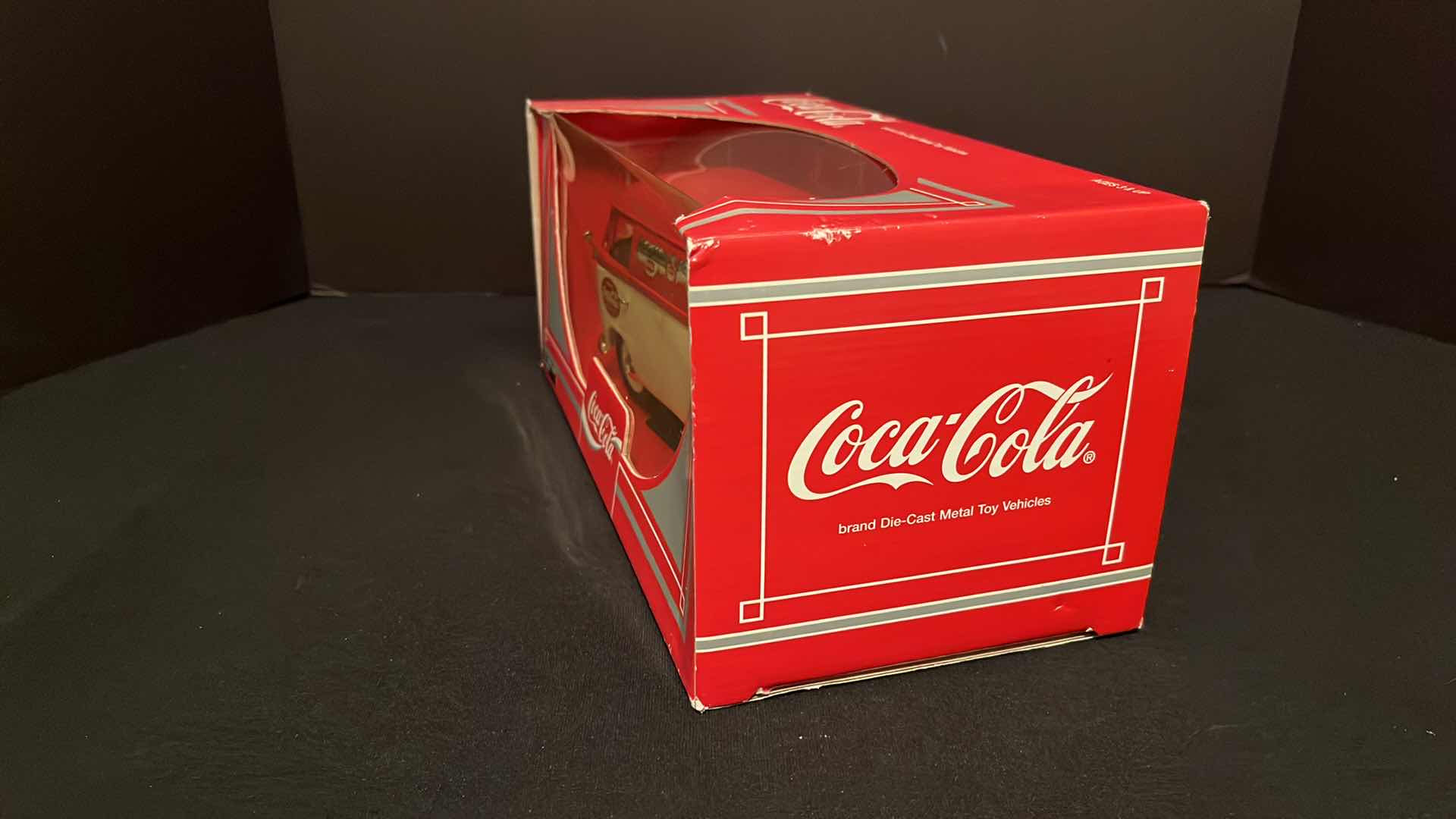 Photo 3 of SOLIDO COCA-COLA DIE-CAST METAL VW 1966 VOLKSWAGEN COMBI BUS, 1998 (ITEM #9512)