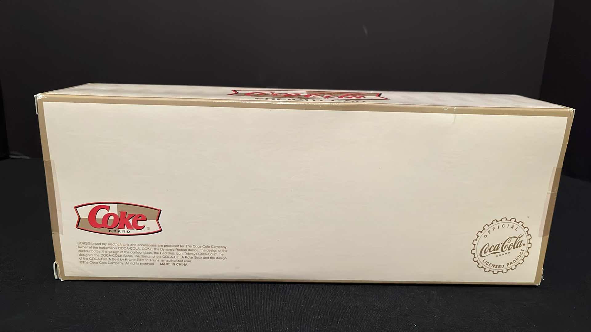 Photo 5 of K-LINE ELECTRIC TRAINS COCA-COLA BRAND 2000 HOLIDAY HOPPER FREIGHT CAR (ITEM K621-5101)