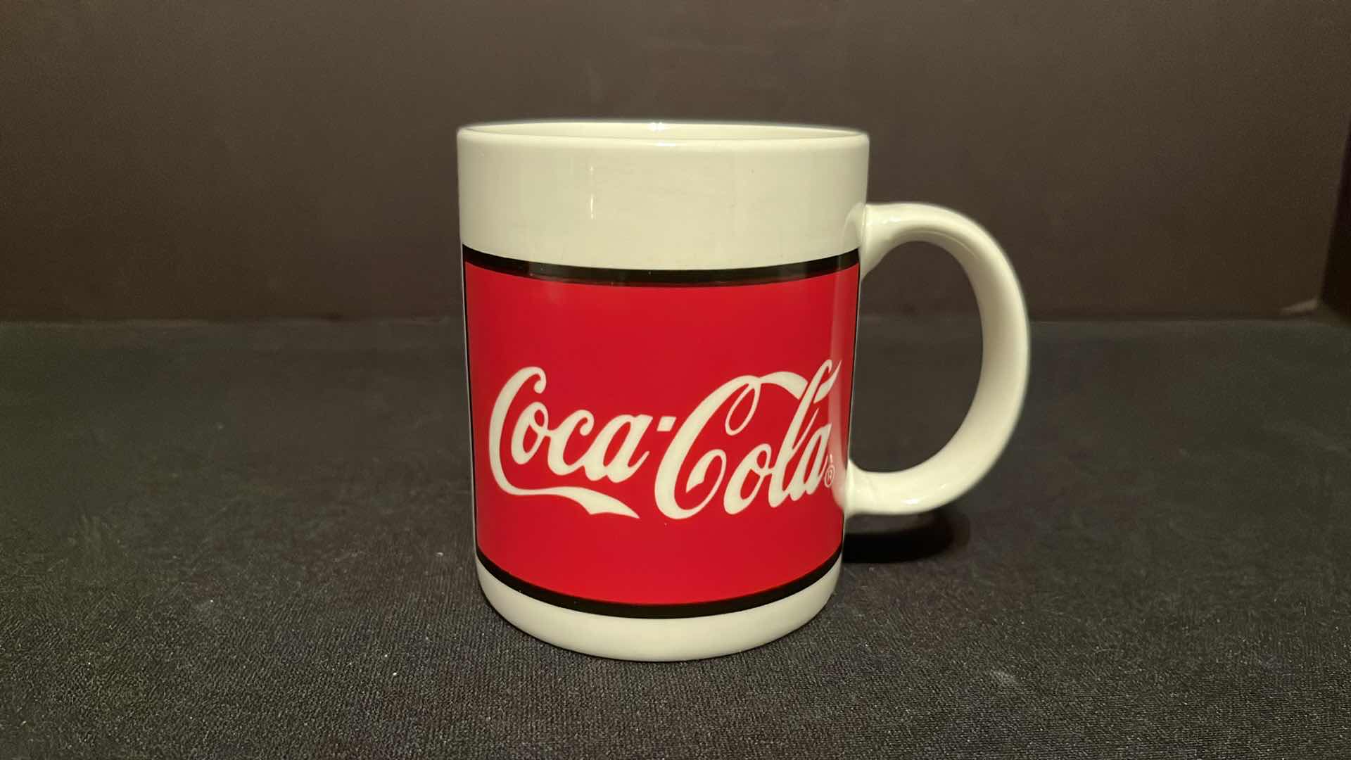 Photo 5 of GIBSON HOUSEWARES COCA-COLA BRAND DINNERWARE & MUGS 3PC SET, 1997