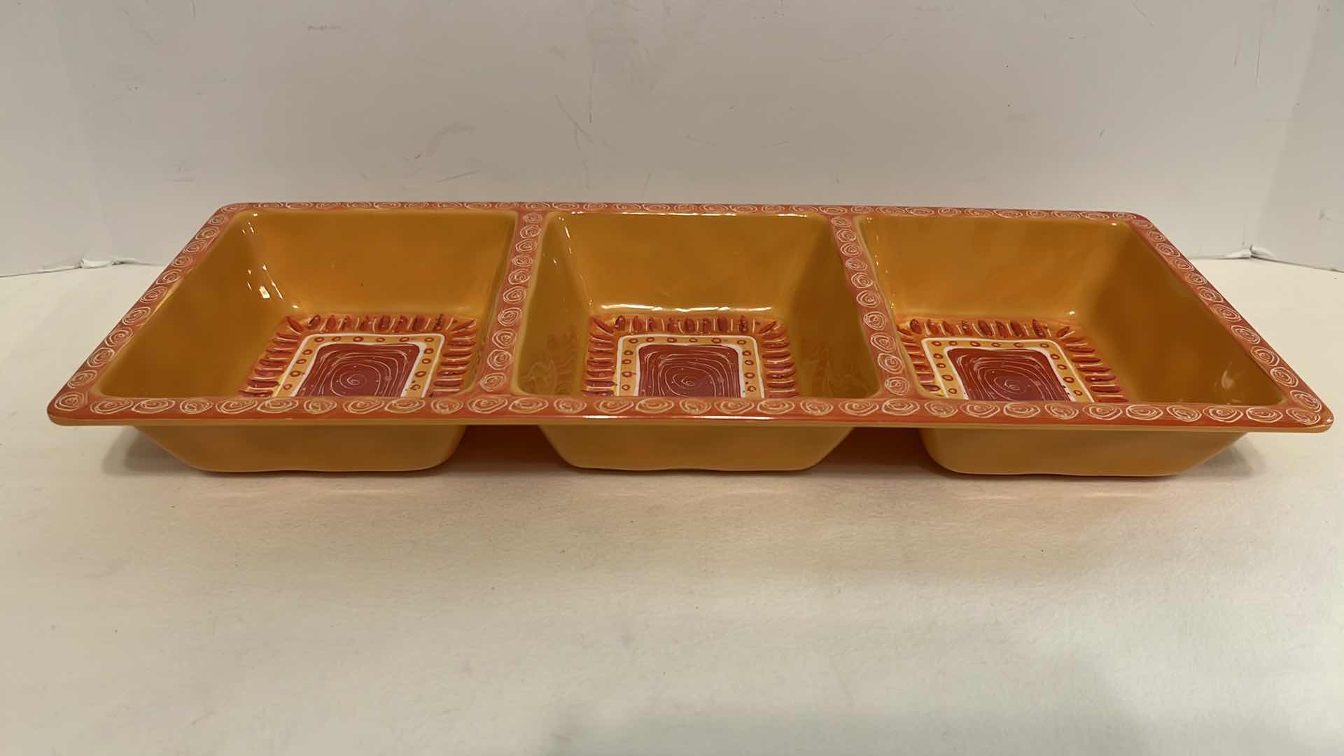 Photo 4 of CERTIFIED INTERNATIONAL MEXICAN FIESTA MELAMINE CHIP & DIP TRAYS (3)