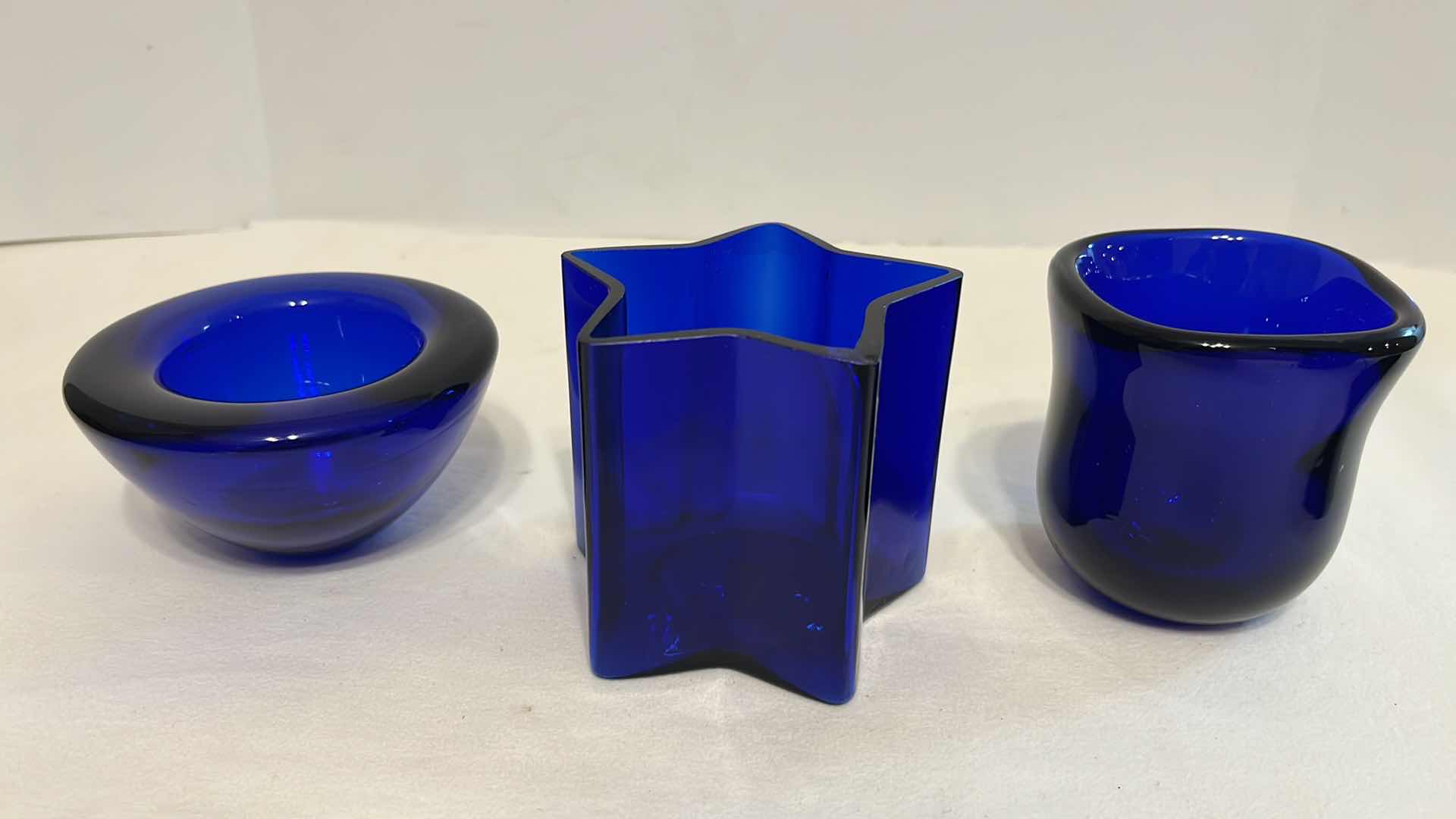 Photo 3 of COBALT BLUE GLASS DECOR (6)