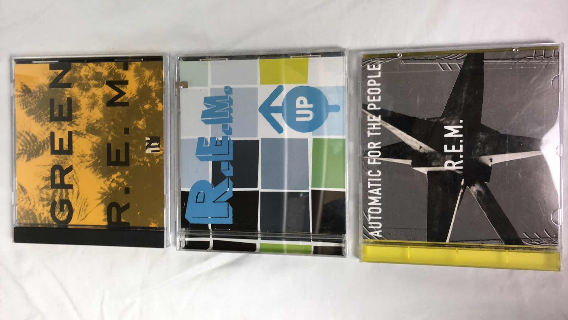 Photo 2 of ASSORTED REM ALBUM CDS (5)