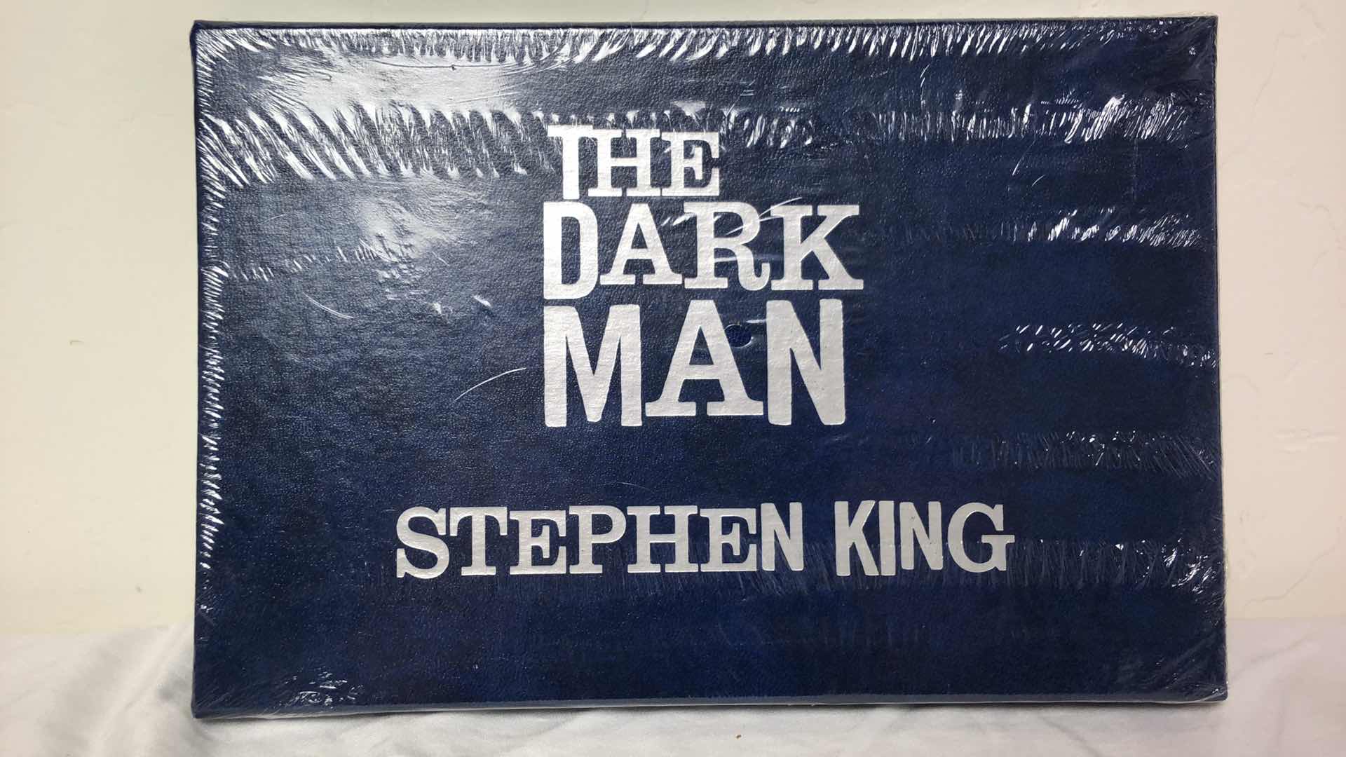 Photo 1 of THE DARK MAN STEPHEN KING SEALED SLIPCASE TRADE EDITION CEMETERY DANCE PUBLICATIONS