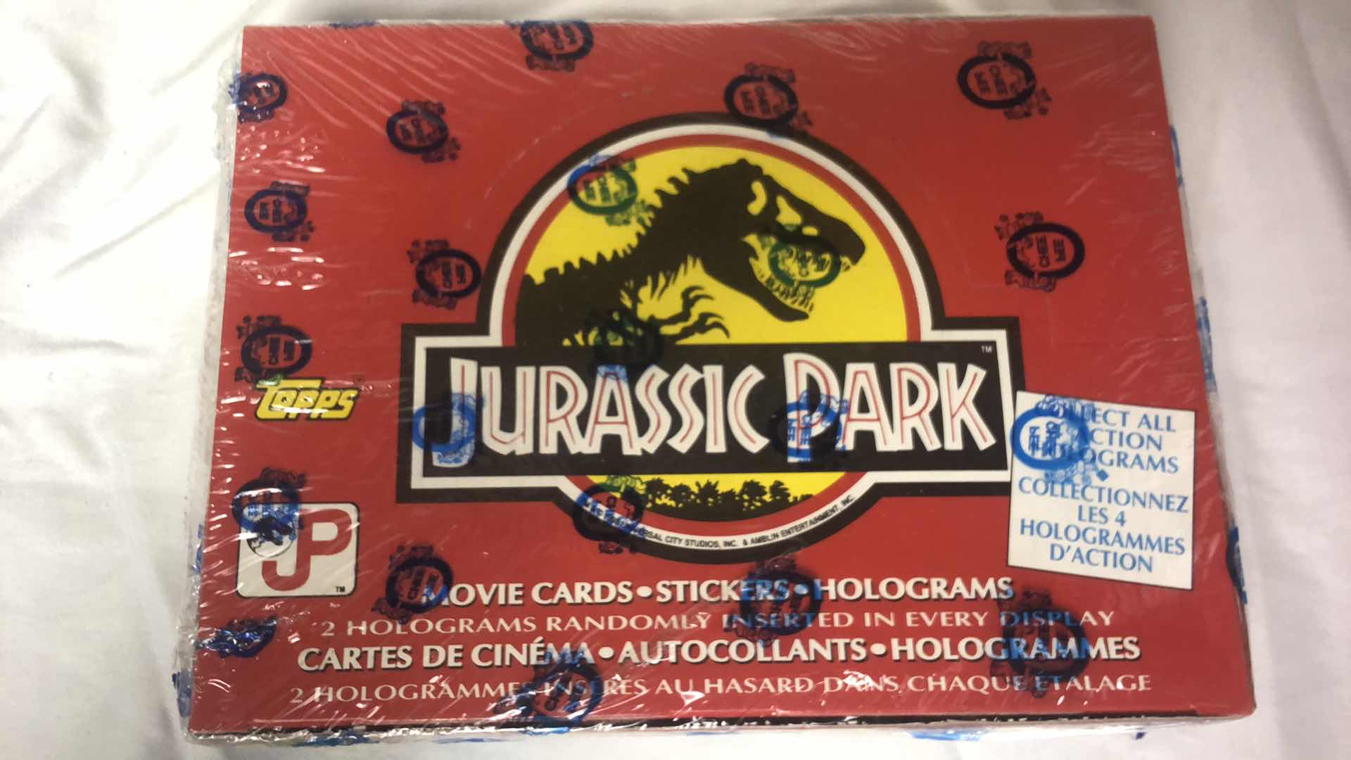 Photo 2 of NEW SEALED TOPPS JURASSIC PARK (360 CARDS) AND JUMANJI SKYBOX (288) COLLECTIBLE TRADING CARDS
