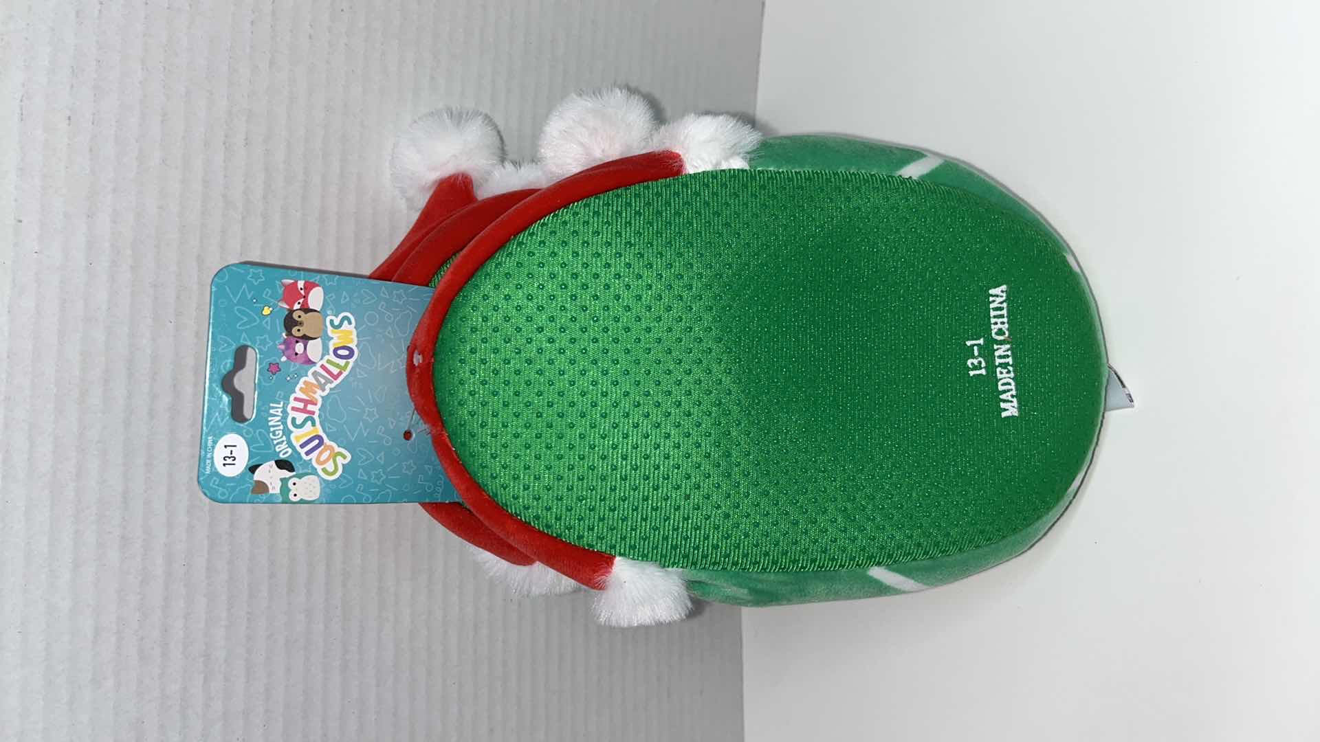 Photo 3 of KELLYTOY SQUISHMALLOWS PLUSH KIDS SLIPPERS, SANTA/CHRISTMAS TREE SIZE 13-1 (2)