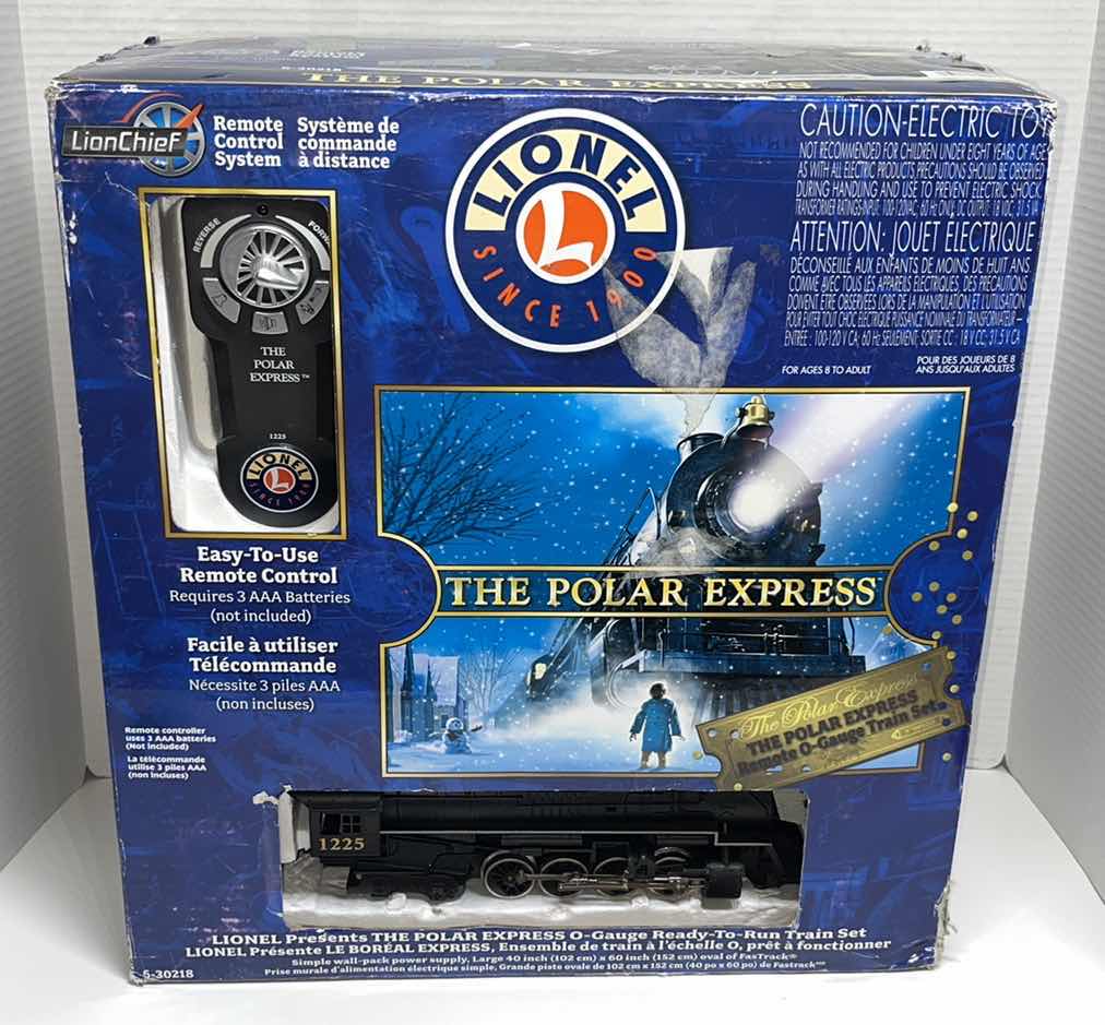 Photo 1 of LIONEL THE POLAR EXPRESS LION CHIEF REMOTE CONTROL SYSTEM, THE POLAR EXPRESS REMOTE O-GAUGE TRAIN SET (1)