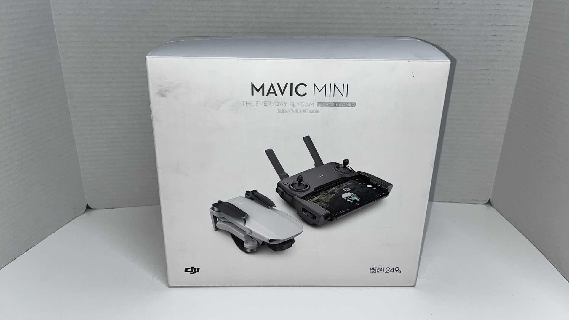 Photo 1 of DJI TECHNOLOGY MAVIC MINI THE EVERYDAY FLYCAM FLY MORE COMBO, ULTRA LIGHT MODEL MT1SS5 (1)