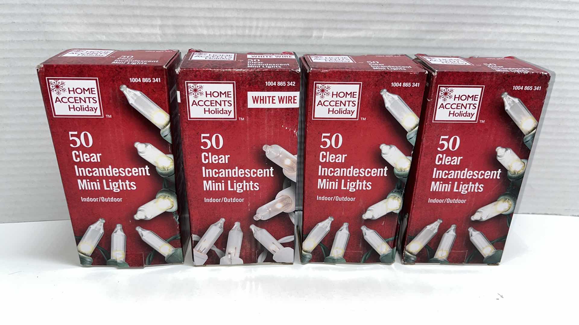 Photo 1 of NEW HOME ACCENTS HOLIDAY 50 CLEAR INCANDESCENT MINI LIGHTS (4)