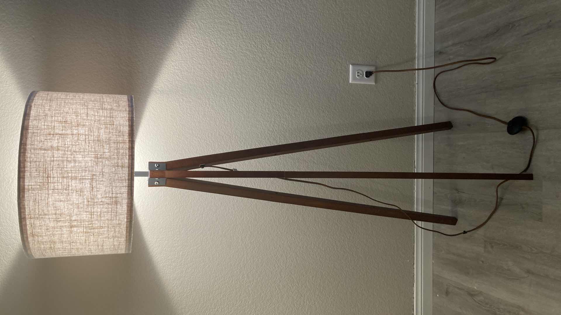 Photo 1 of LEPOWER WOOD TRIPOD MID-CENTURY STYLE FLOOR LAMP MODEL UF1101 H60.5”