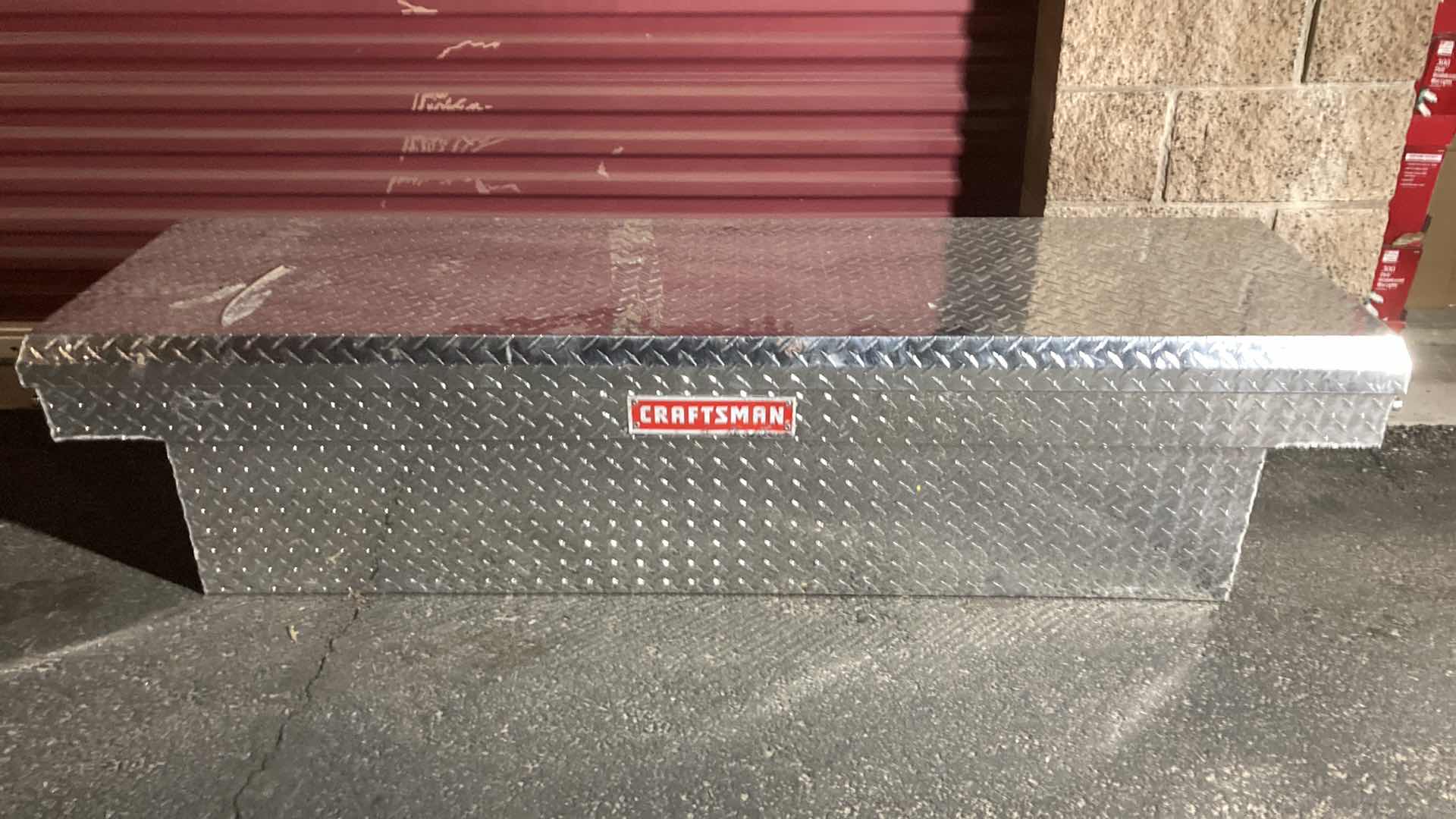 Photo 1 of CRAFTSMAN ALUMINUM CROSSOVER TOOL BOX MODEL
101100-9-02 CMXTBAK1000901 71” X 19.75” H18”