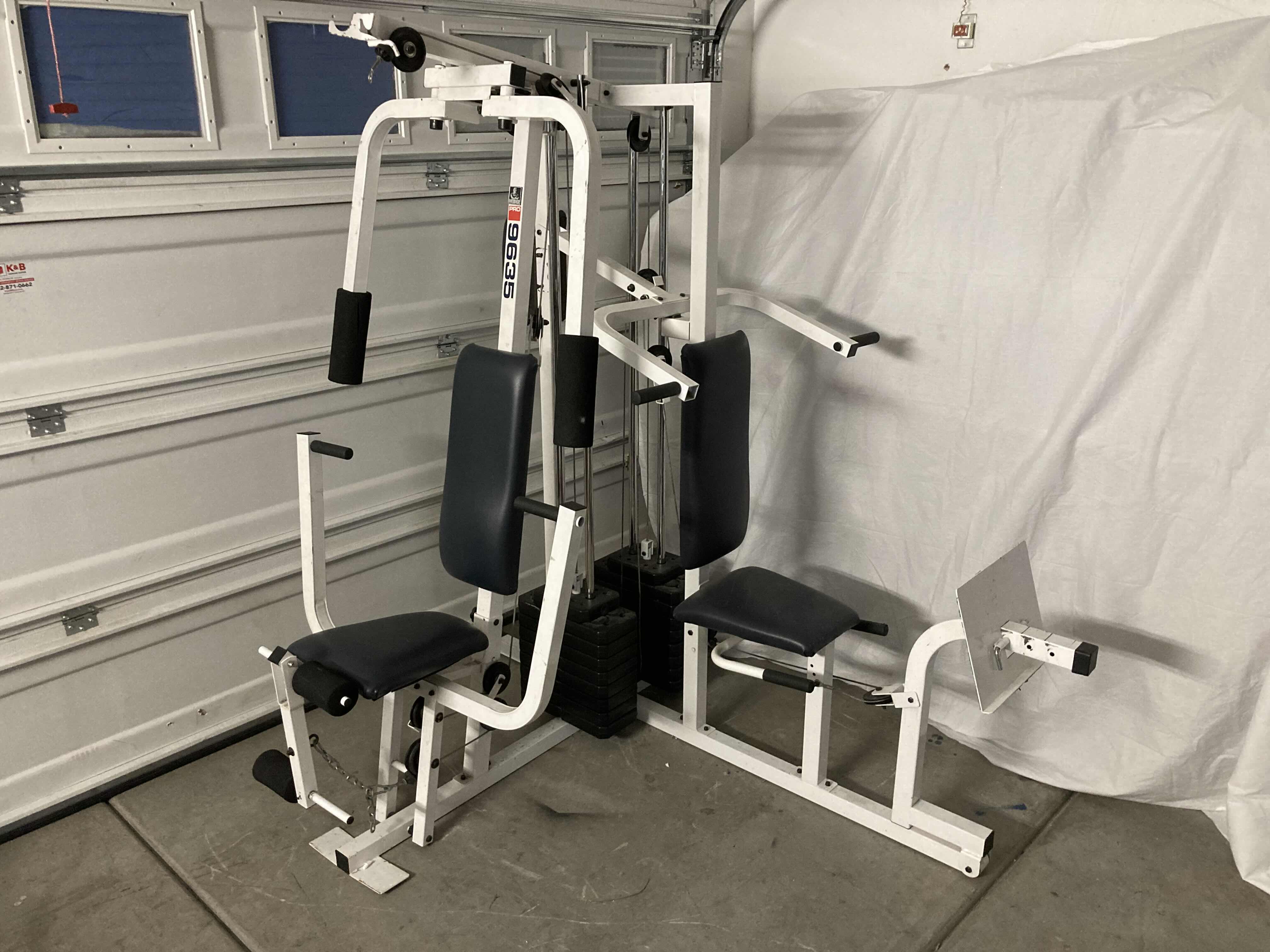 Photo 2 of WEIDER PRO HOME GYM EXERCISE MACHINE MODEL 9635 (APPROX 300LB-400LB)