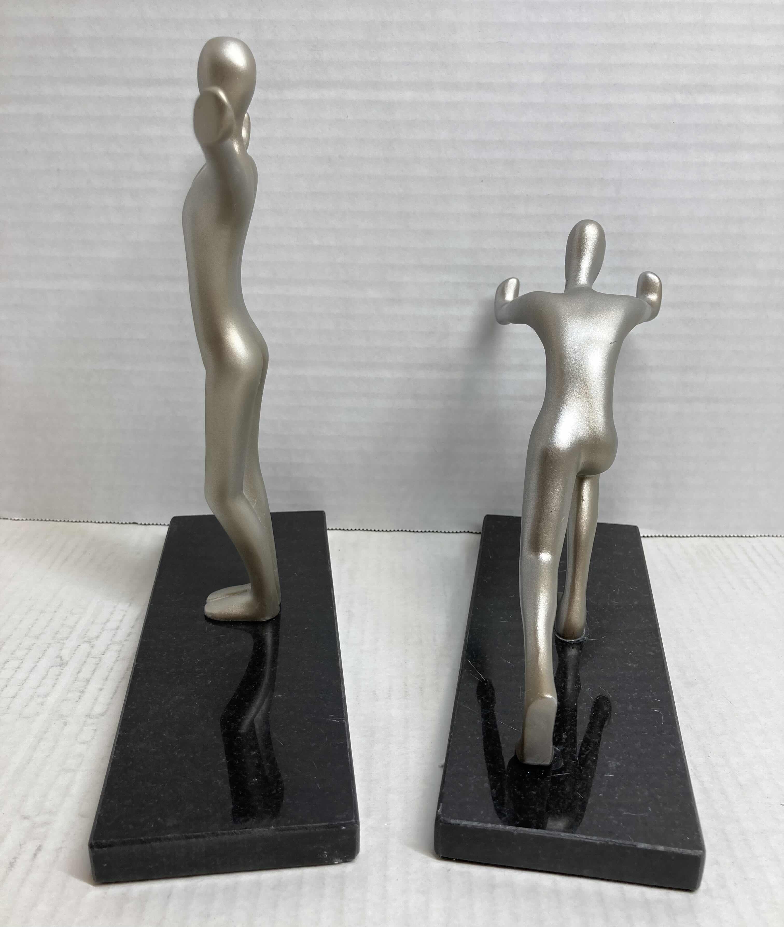 Photo 3 of NEW METALLIC FINISH RESIN FIGURE W POLISHED BLACK STONE BASE BOOK ENDS 8” X 9”