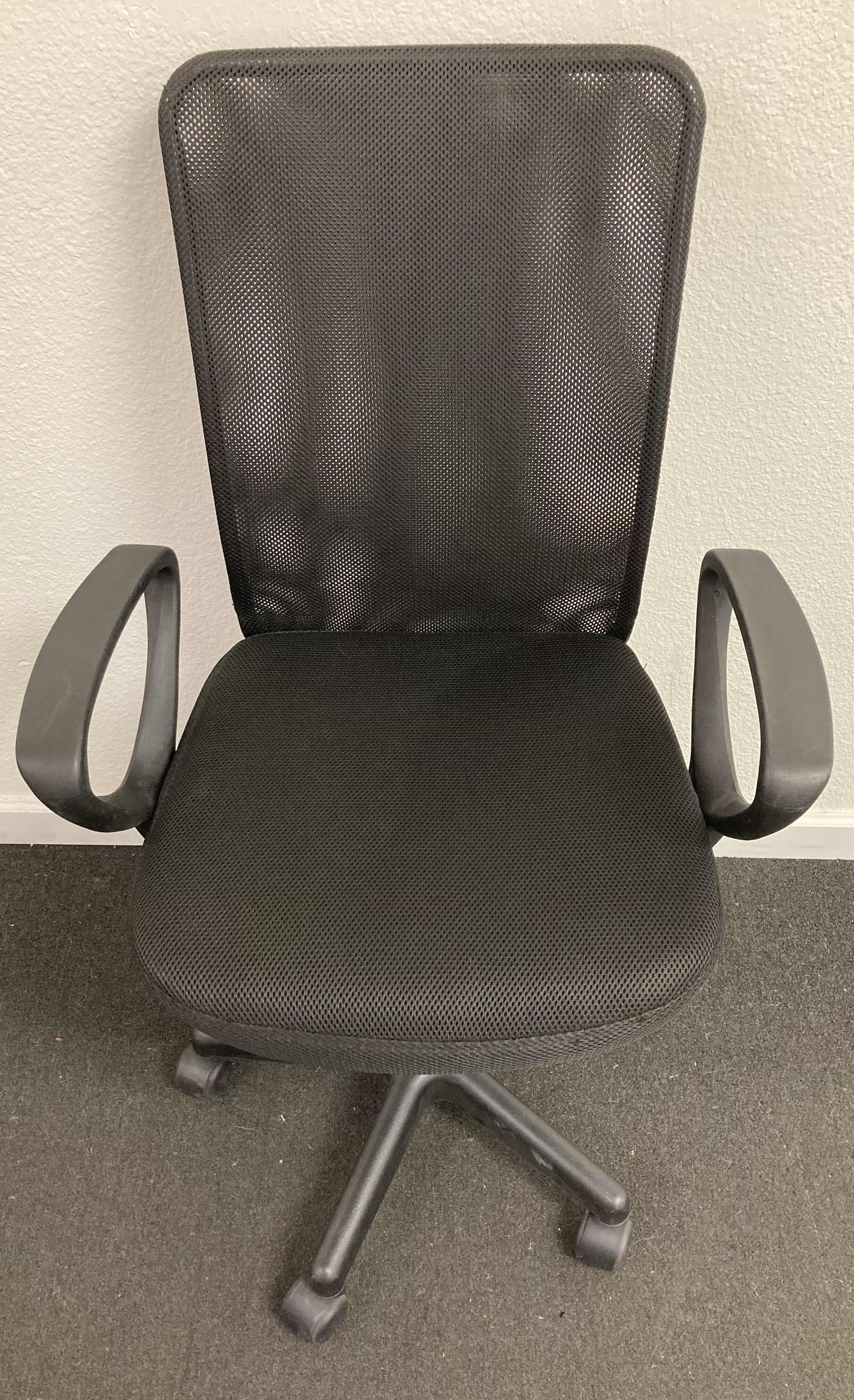 Photo 2 of IDS HOME EBS ERGONOMIC COMFORT BLACK MESH ROLLING OFFICE CHAIR 23.5” X 21.5” H39.5”