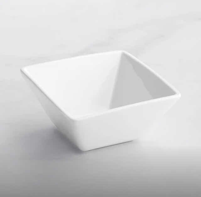 Photo 1 of NEW RAK ALL SPICE COLLECTION CURCUMA WHITE PORCELAIN SQUARE BOWL SPSB13 6PACK 5.5" X 5.5" H4.5"