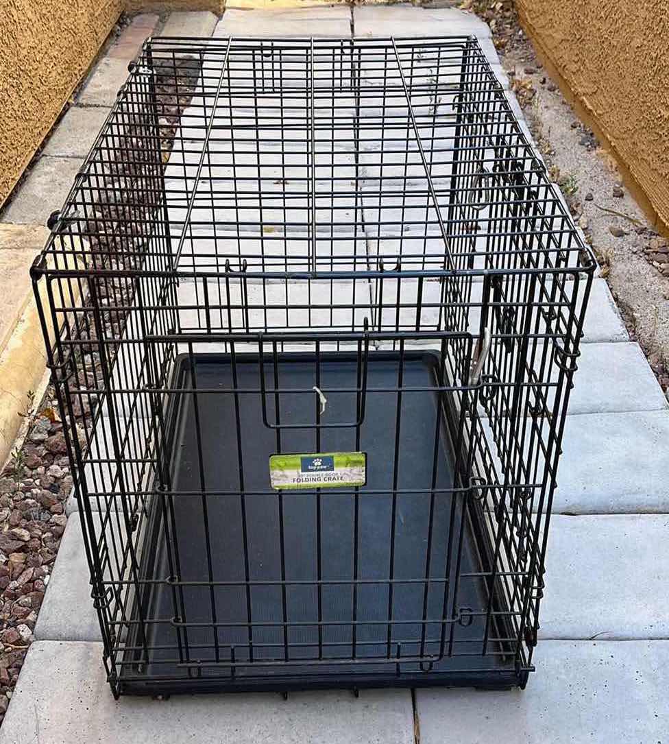 Photo 1 of TOP PAW BLACK METAL FOLDING SM PET DOG CAT KENNEL 30.5” X 19.5” H21.25”