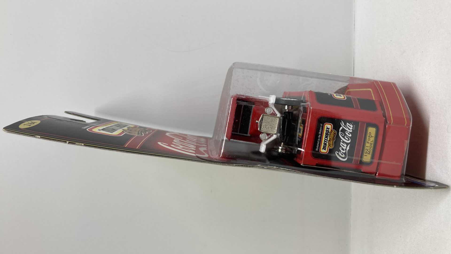 Photo 2 of MATCHBOX COLLECTIBLES COCA-COLA 1921 MODEL T CAR