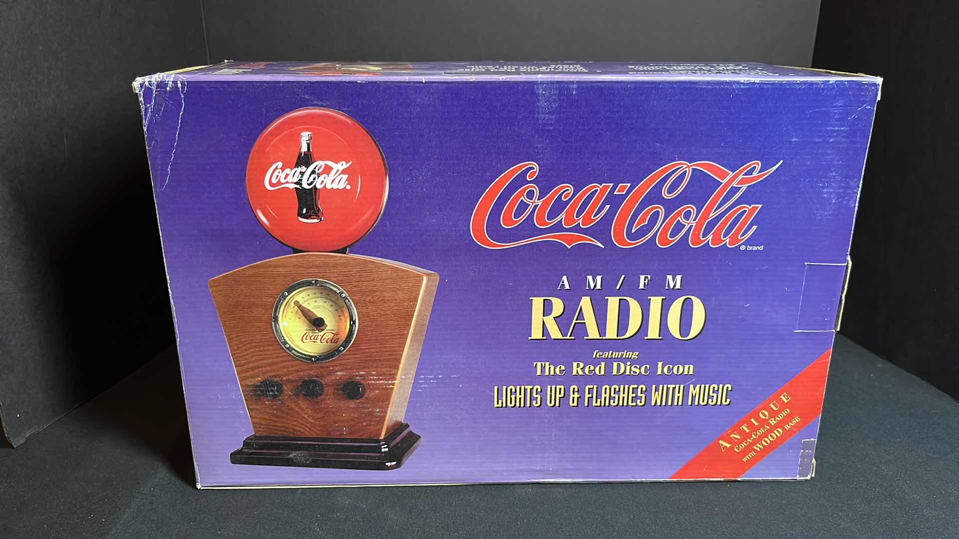 Photo 9 of COCA-COLA AM/FM RADIO FEATURING THE RED DISC ICON W WOOD BASE, 1934 ANTIQUE LOOK (1996)