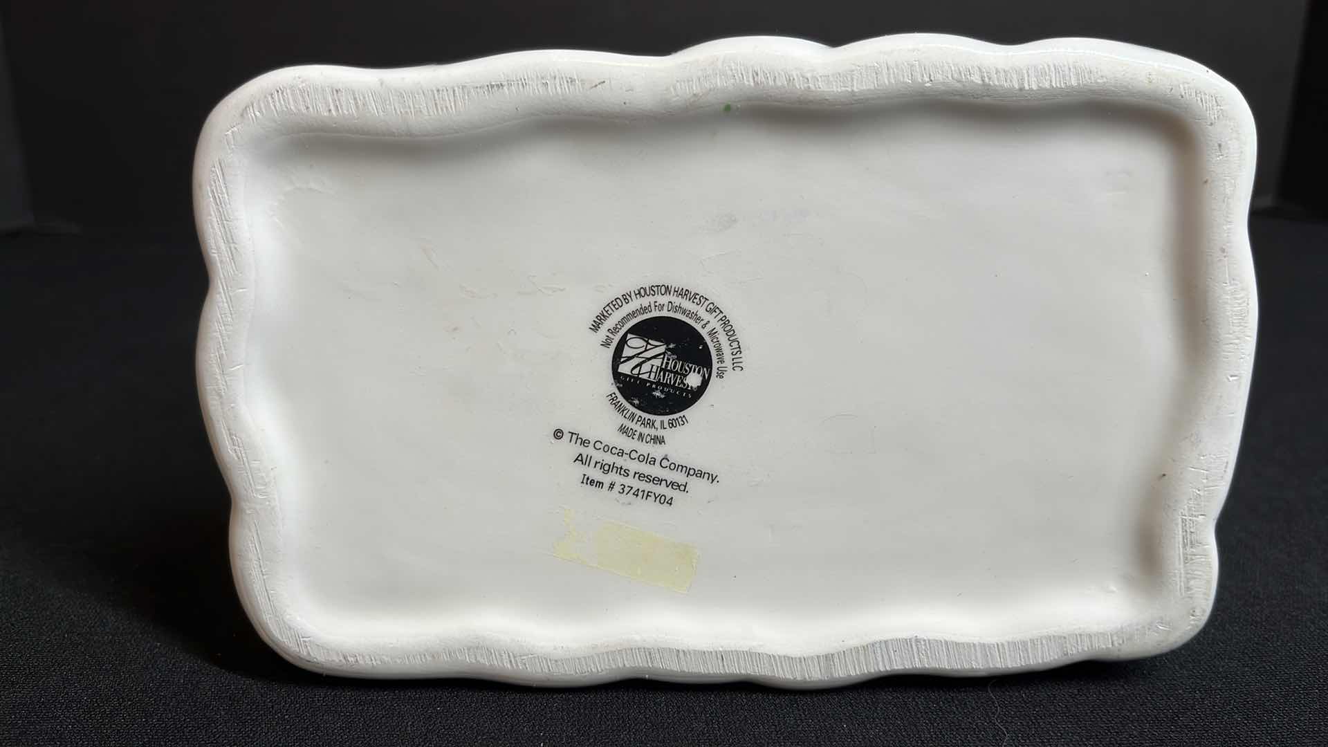 Photo 8 of COCA-COLA HINGED BOX W POLAR BEARS, CERAMIC, ITEM #3741FY04