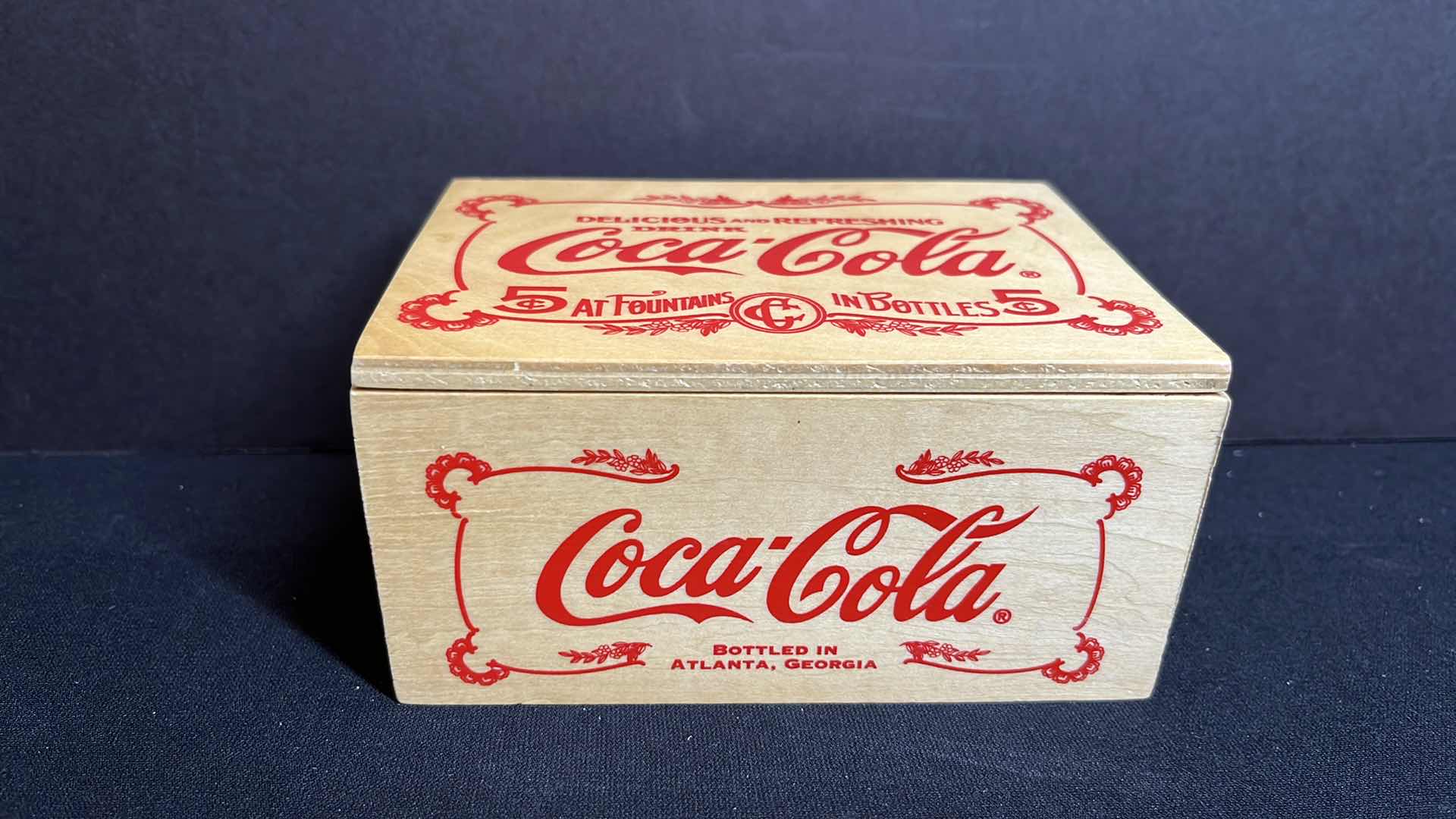 Photo 2 of NIB FORD MOTOR COMPANY COCA-COLA WOODEN BOX W 1932 FORD PANEL DELIVERY TRUCK, 1996 (STOCK # F294)