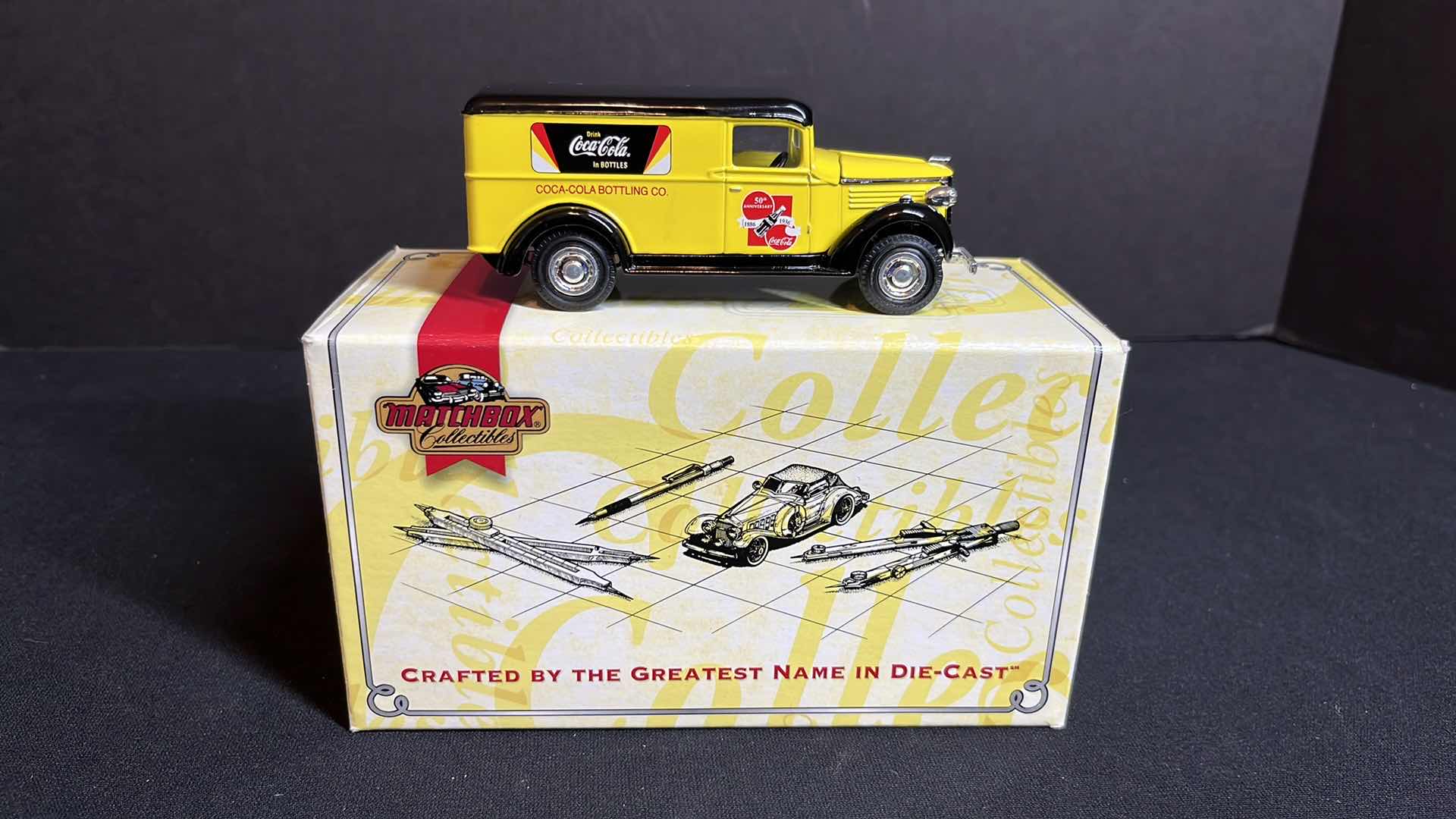 Photo 2 of MATCHBOX COLLECTIBLES COCA-COLA MODELS OF YESTERYEAR, 1937 GMC DELIVERY TRUCK, INCLUDES COA 1995 (MODEL #YYM92014)