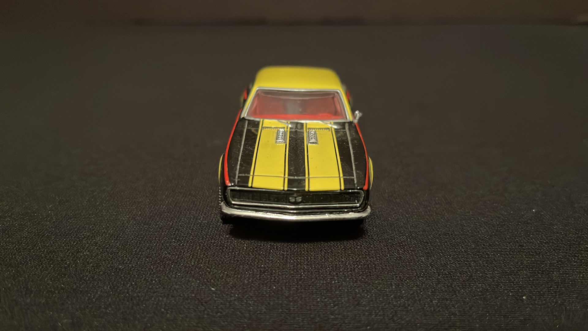 Photo 3 of COCA-COLA MATCHBOX COLLECTIBLES DINKY 1968 CHEVROLET CAMARO, W COA, 1995 (MODEL YMC06/B-M)