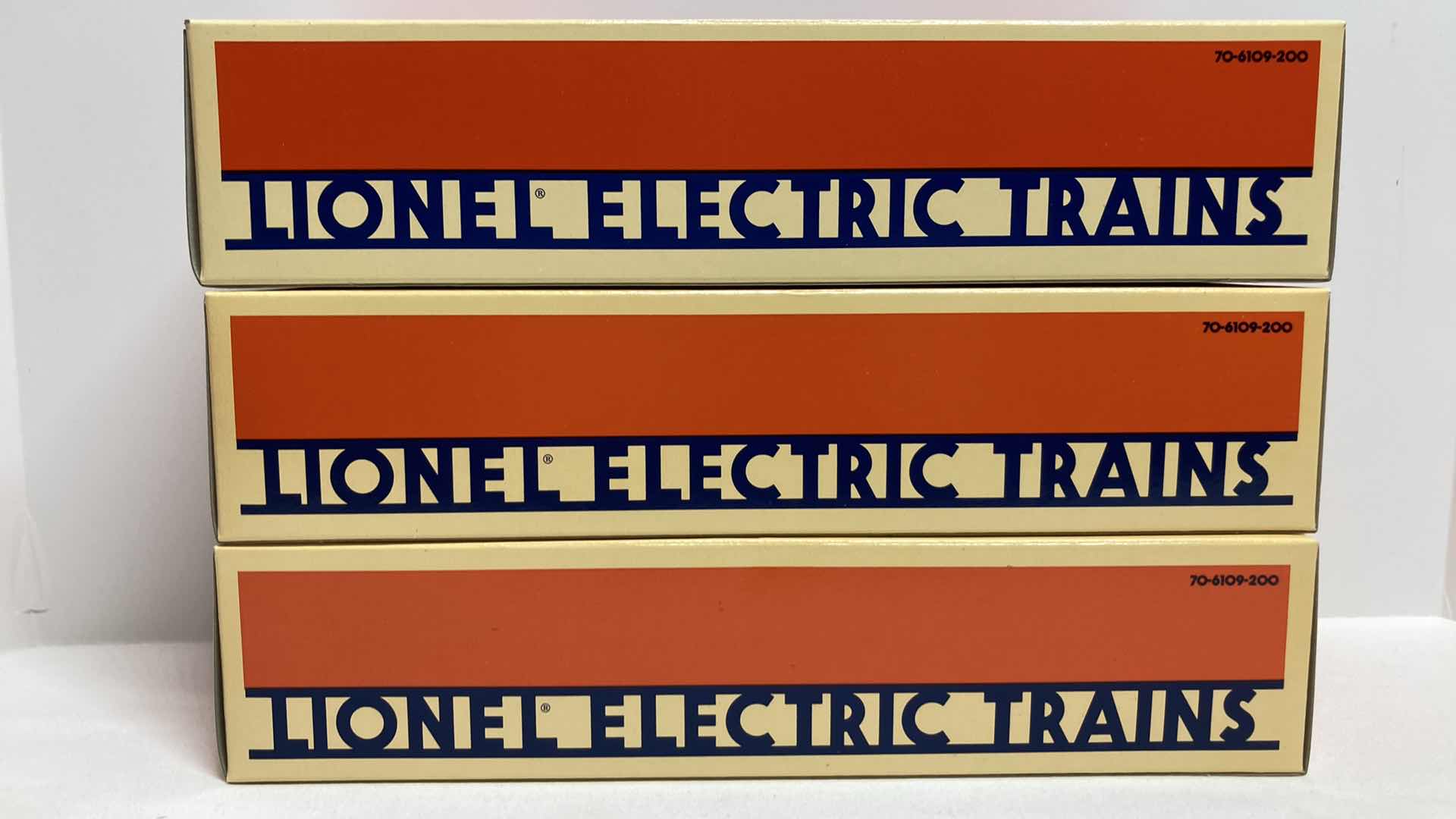 Photo 6 of LIONEL ELECTRIC TRAINS 6464 BOXCAR SERIES EDITION 1 6-19247 BOXSET