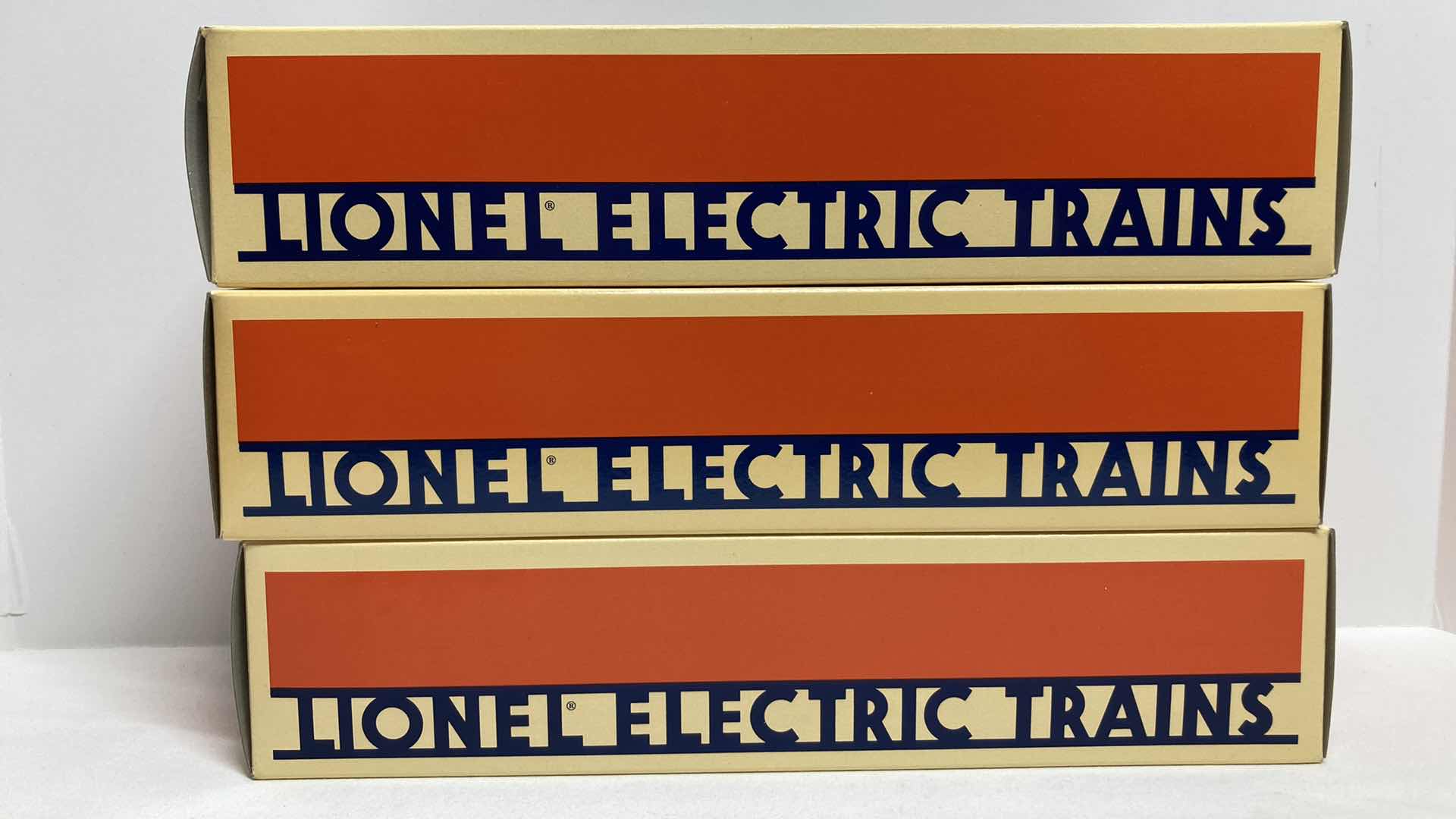 Photo 5 of LIONEL ELECTRIC TRAINS 6464 BOXCAR SERIES EDITION 2
6-19257