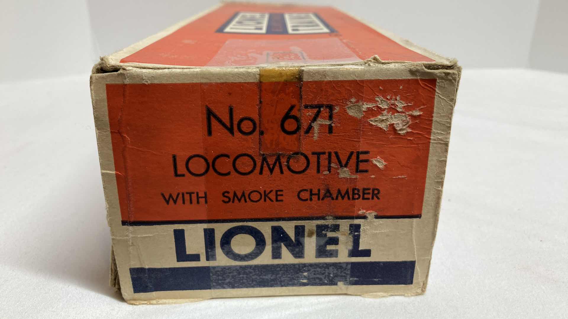 Photo 10 of LIONEL ELECTRIC TRAINS LOCOMOTIVE W SMOKE CHAMBER NO.671