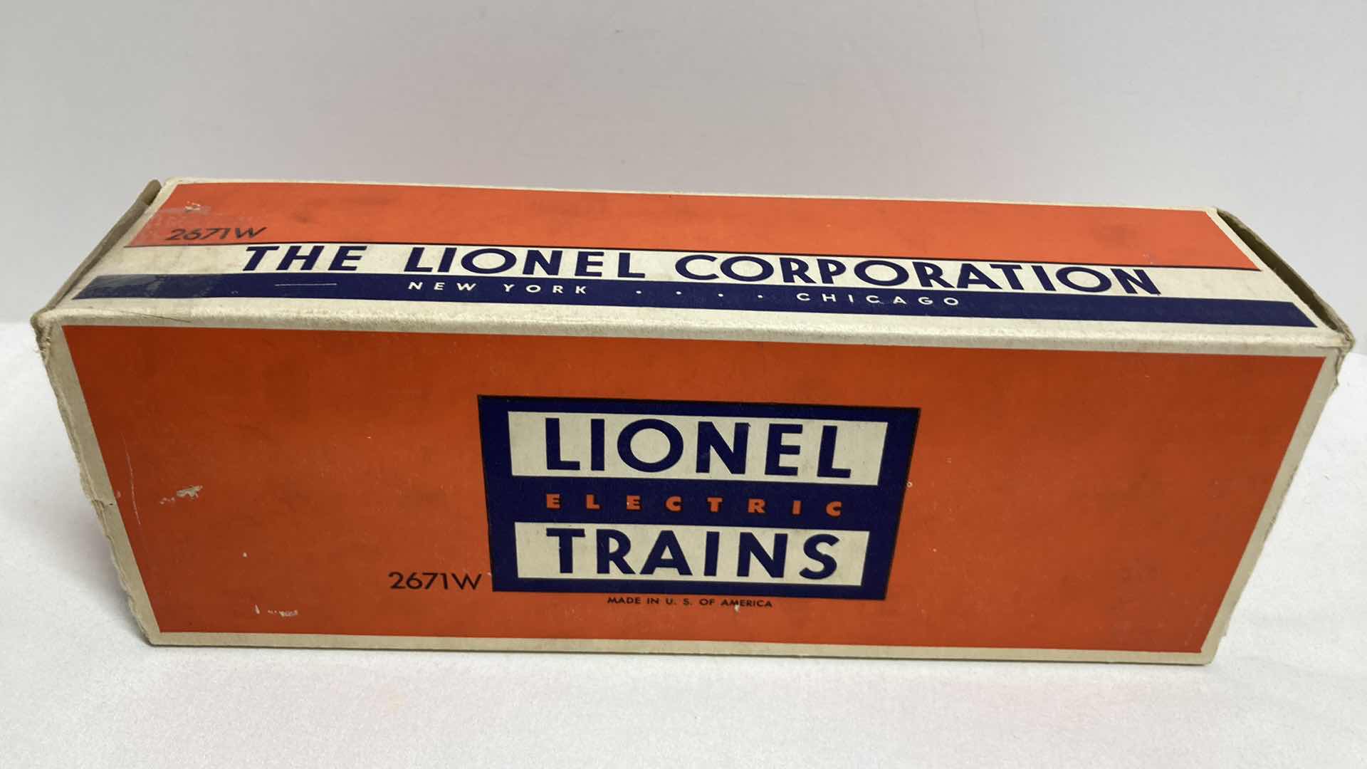 Photo 8 of LIONEL ELECTRIC TRAINS TENDER 2671W
