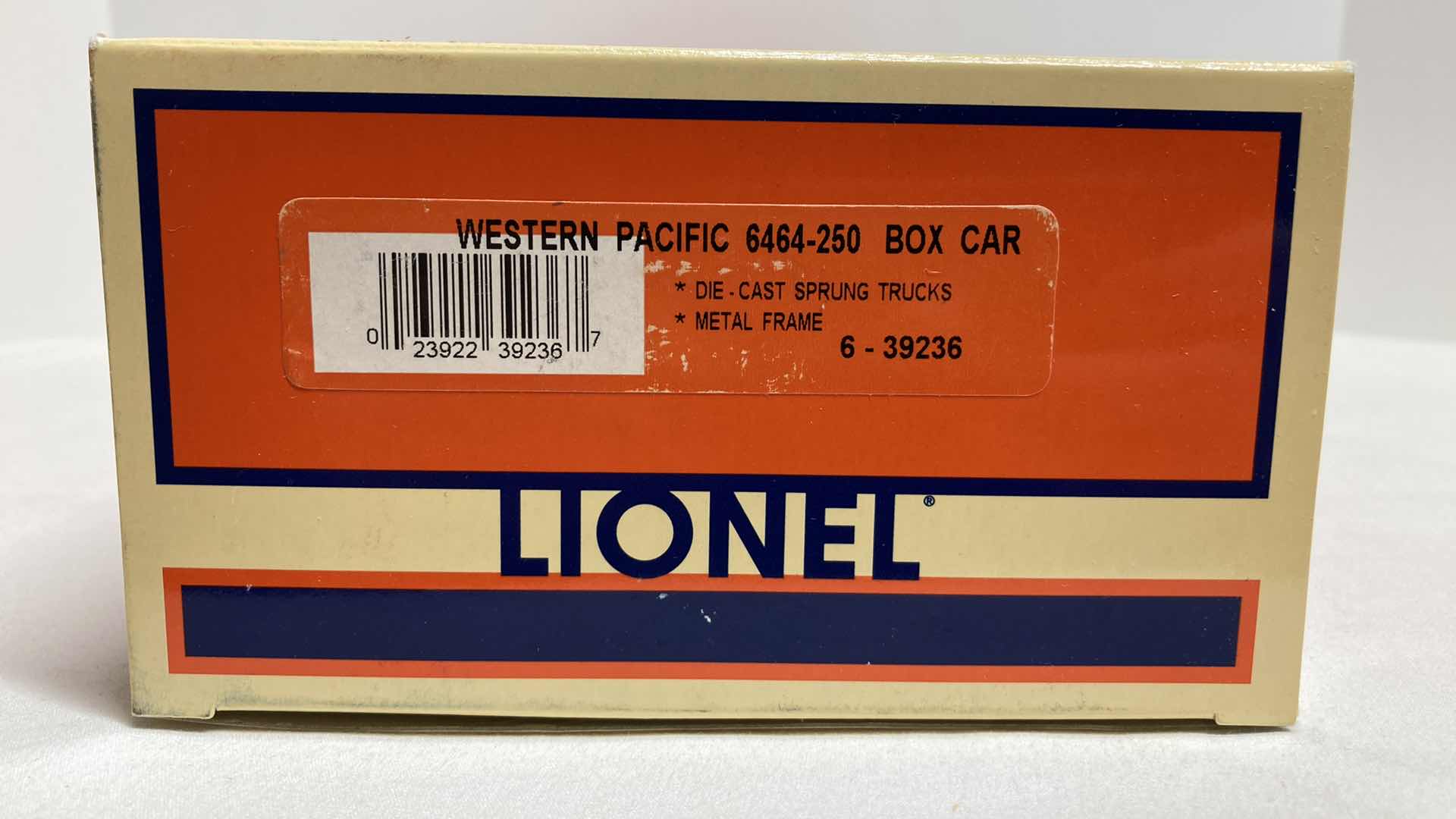 Photo 3 of WESTERN PACIFIC 6464-250 BOX CAR