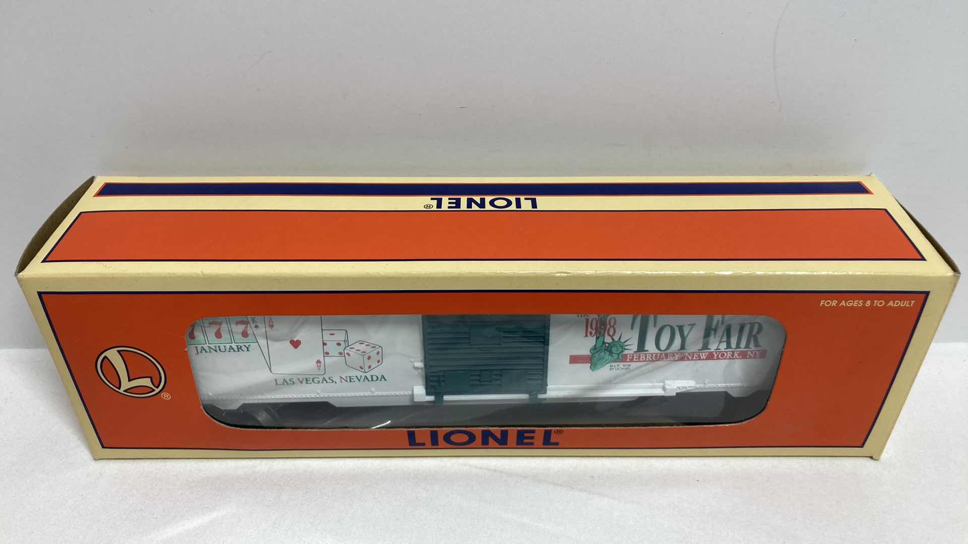 Photo 2 of LIONEL ELECTRIC TRAINS TOYFAIR 1998 6-19956 BOX CAR