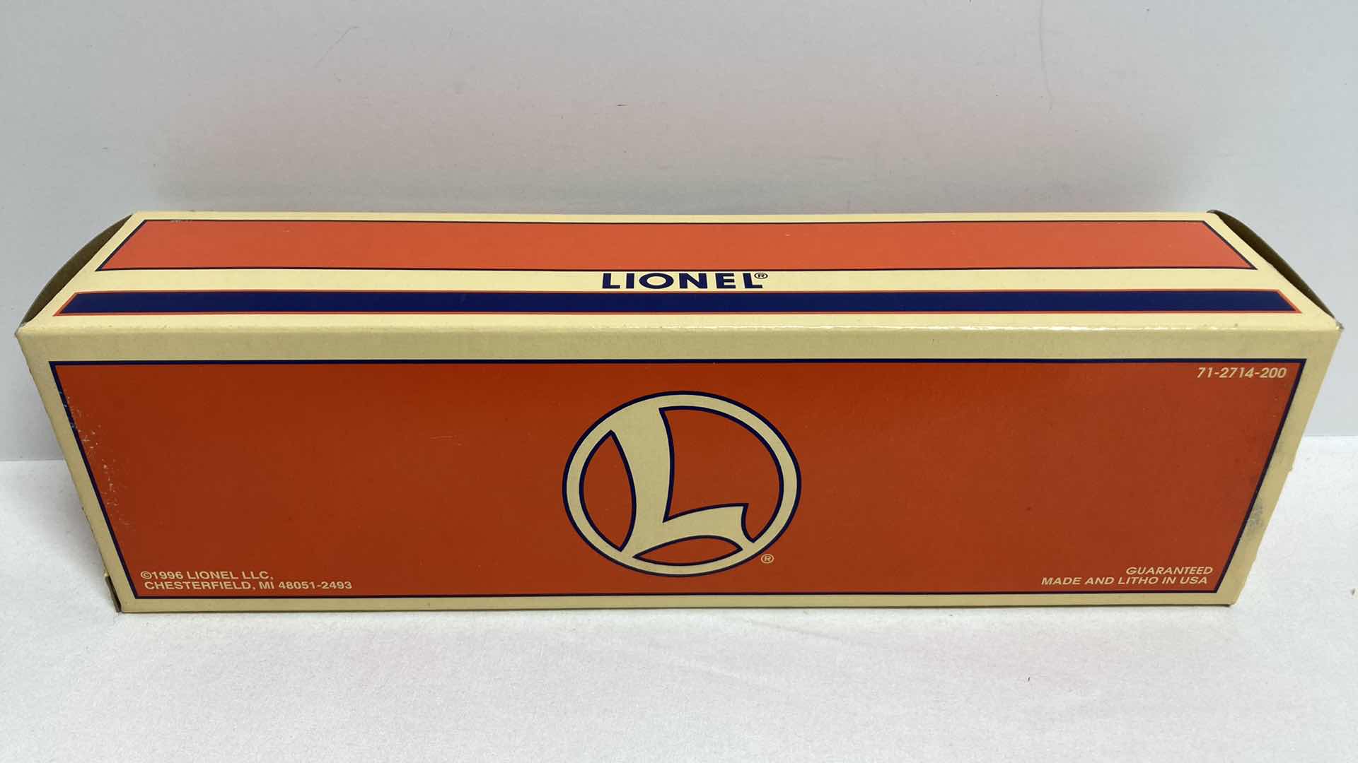 Photo 4 of LIONEL ELECTRIC TRAINS TOYFAIR 1998 6-19956 BOX CAR