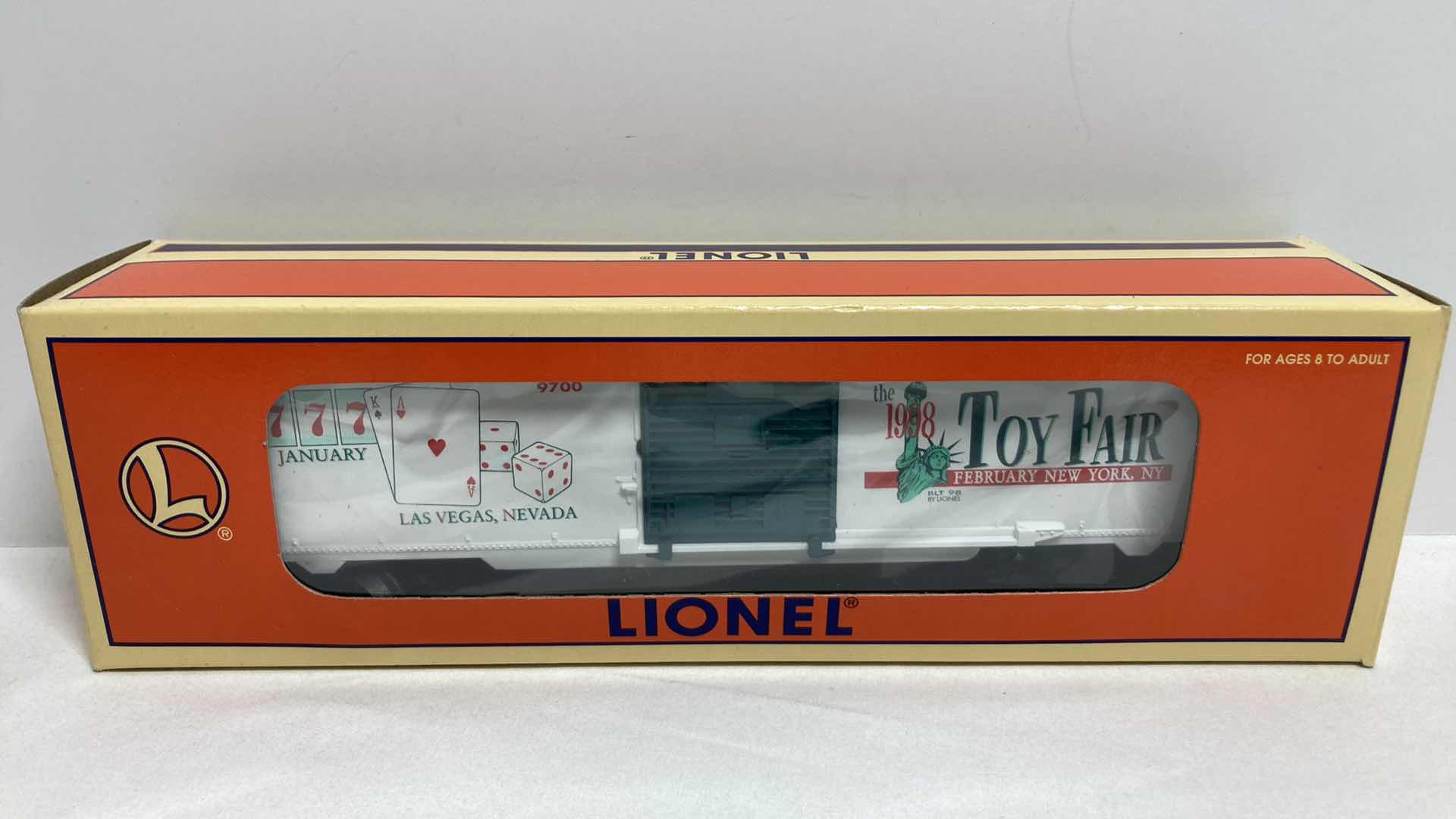 Photo 1 of LIONEL ELECTRIC TRAINS TOYFAIR 1998 6-19956 BOX CAR