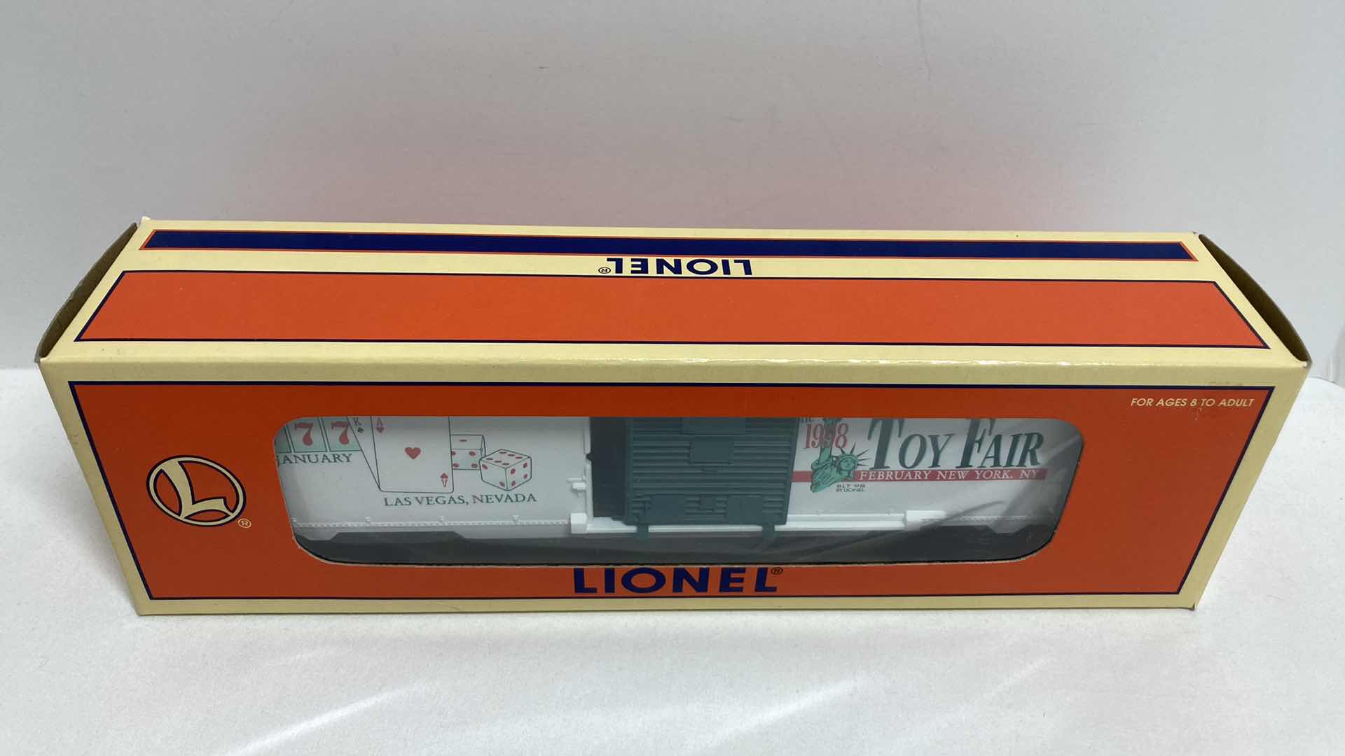 Photo 2 of LIONEL ELECTRIC TRAINS TOYFAIR 1998 6-19956 BOX CAR