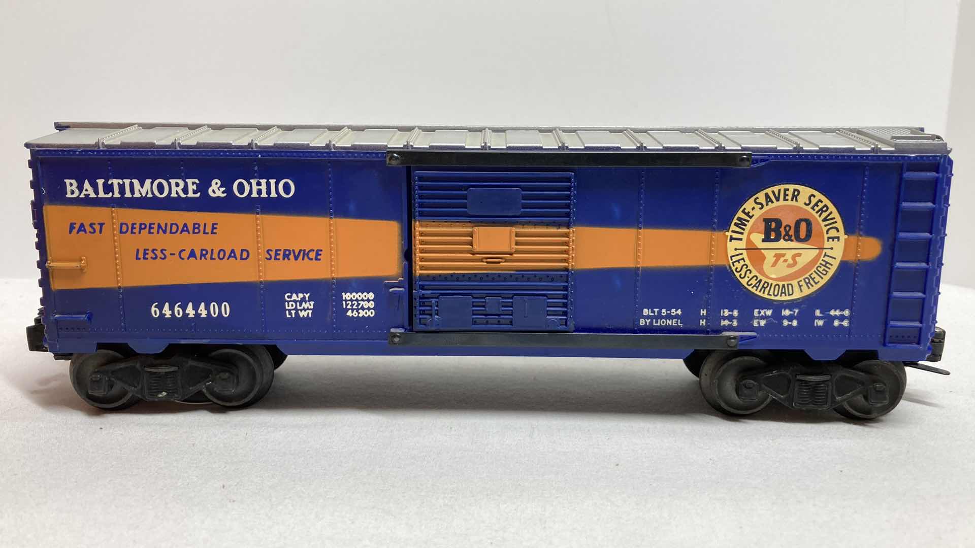 Photo 3 of LIONEL ELECTRIC TRAINS B&O CAR 6464-400