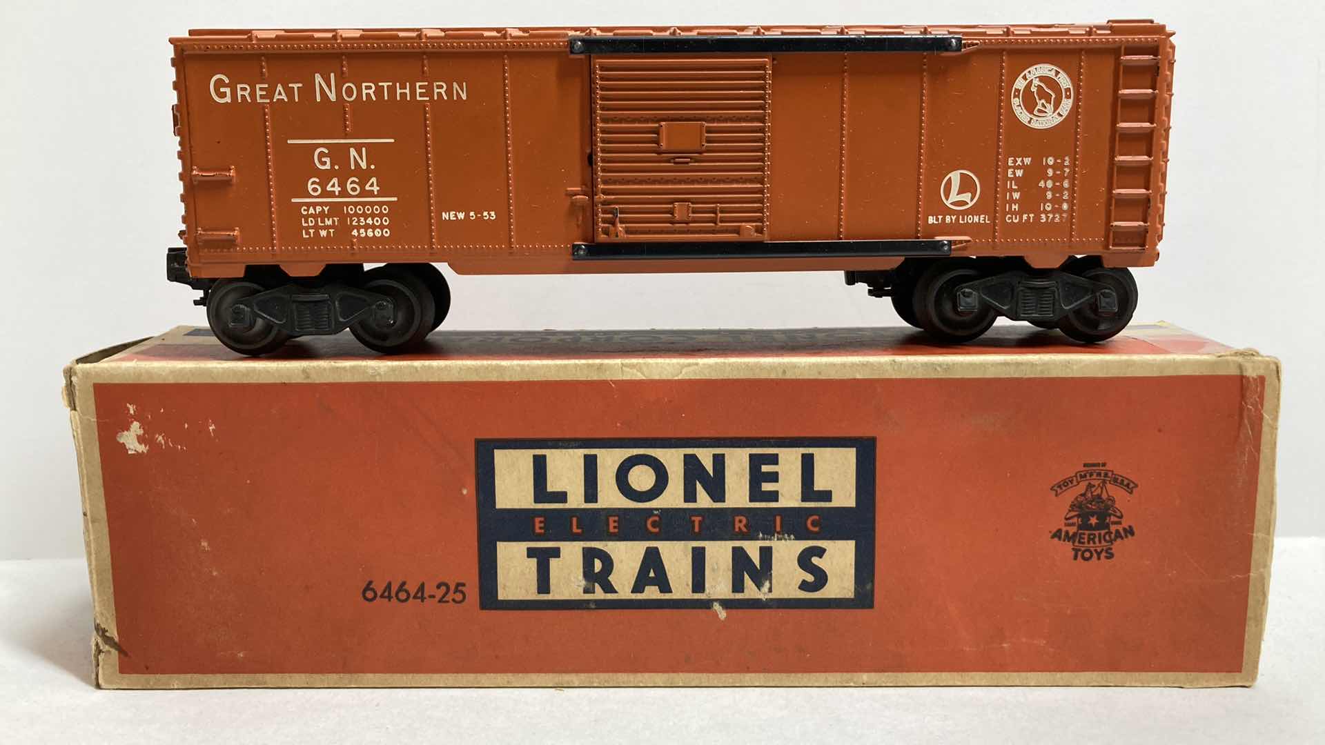Photo 1 of LIONEL ELECTRIC TRAINS GREAT NORTHERN BOX CAR 6464-25