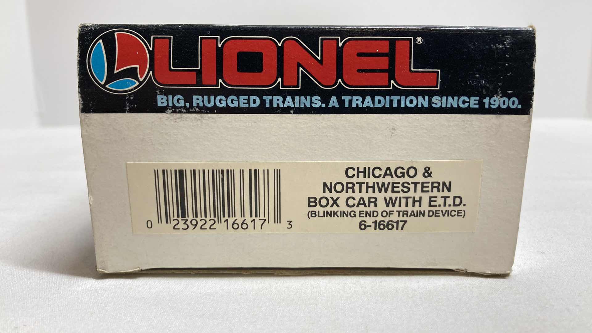 Photo 3 of LIONEL CHICAGO & NORTHWESTERN BOX CAR W ETD 6-16617