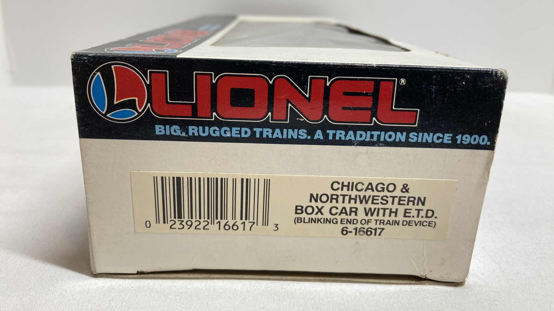Photo 3 of LIONEL CHICAGO & NORTHWESTERN BOX CAR W ETD 6-16617