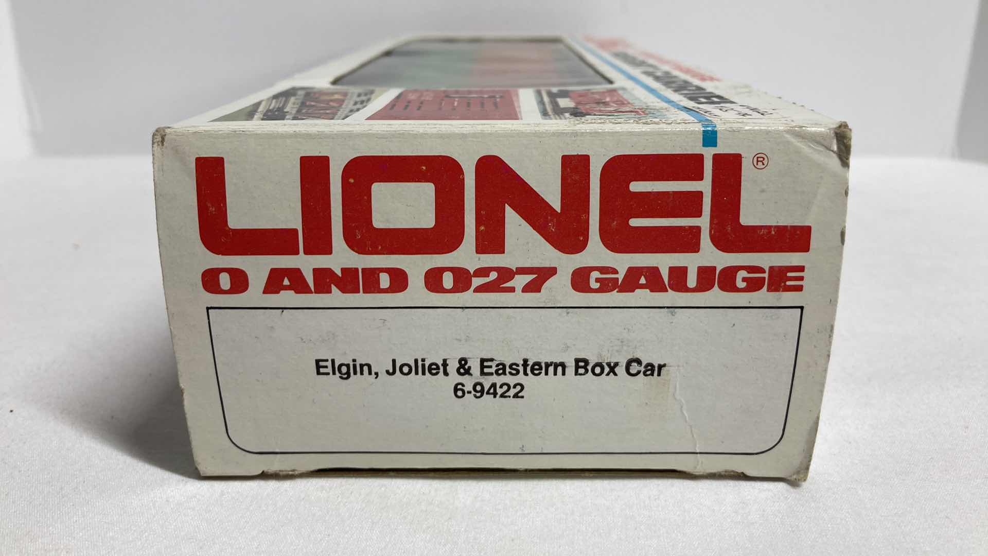 Photo 3 of LIONEL ELGIN JOLIET & EASTERN BOX CAR 6-9422