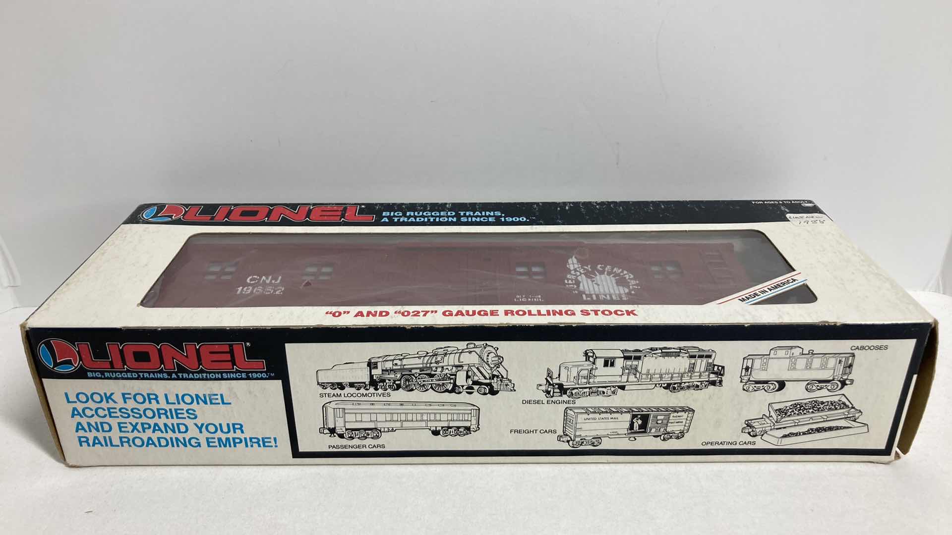 Photo 2 of LIONEL JERSEY CENTRAL BUNK CAR 6-19652