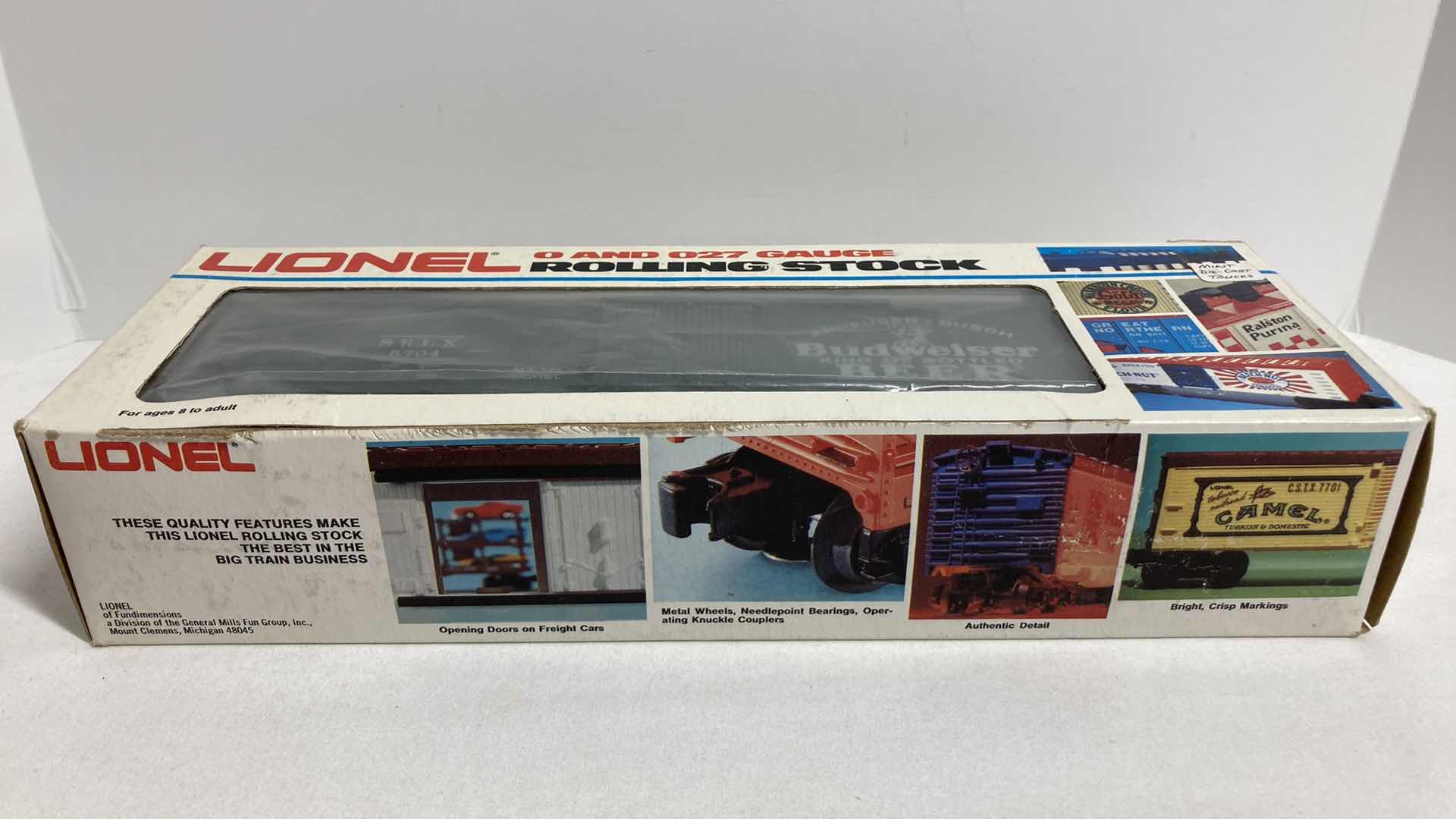 Photo 2 of LIONEL BUDWEISER REEFER CAR 6-5704