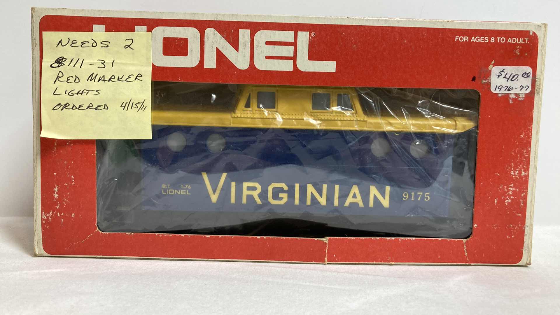 Photo 2 of LIONEL VIRGINIAN LIGHTED CABOOSE CAR 6-9175 & PENNSYLVANIA LIGHTED CABOOSE CAR 6-9162 (NEEDS MARKER LIGHTS)